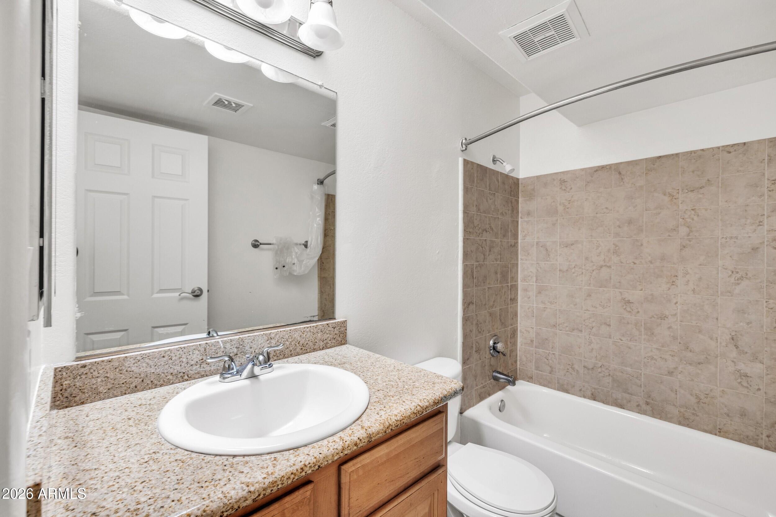 985 N GRANITE REEF Road 134