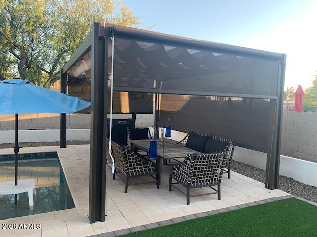 2075 E HONEYSUCKLE Place
