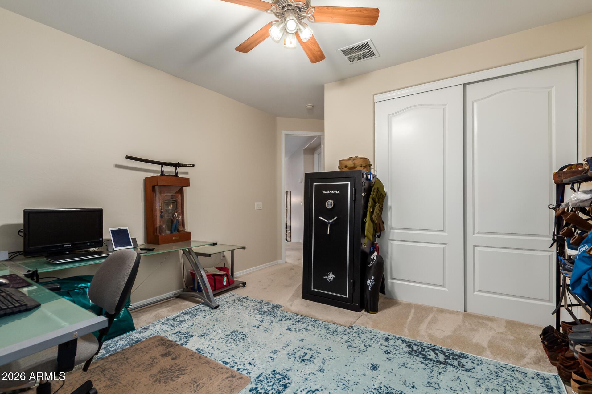 2075 E HONEYSUCKLE Place