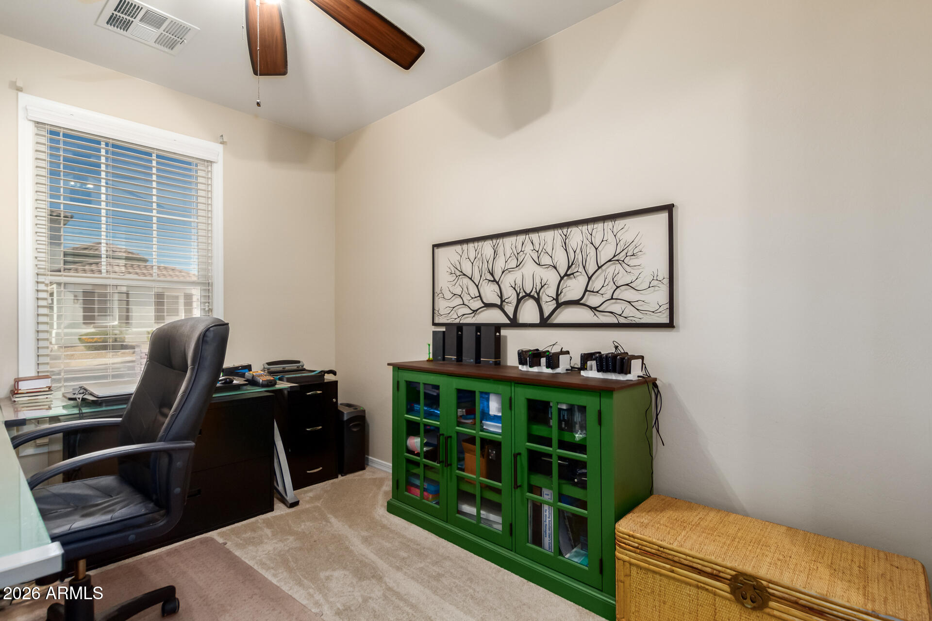 2075 E HONEYSUCKLE Place
