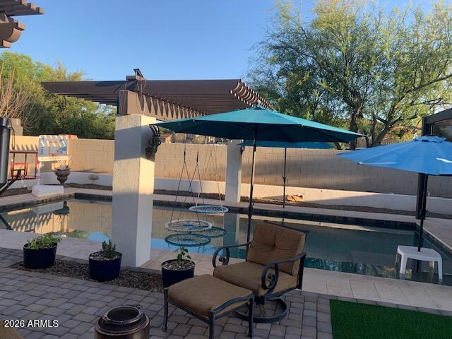 2075 E HONEYSUCKLE Place