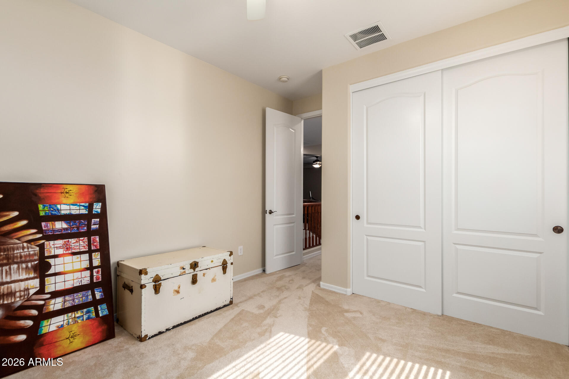 2075 E HONEYSUCKLE Place