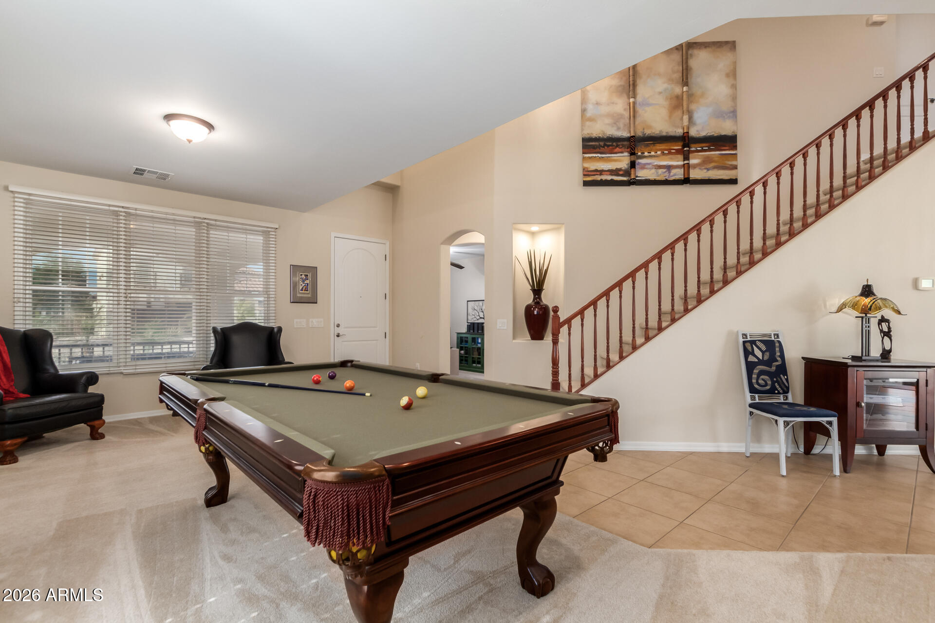 2075 E HONEYSUCKLE Place