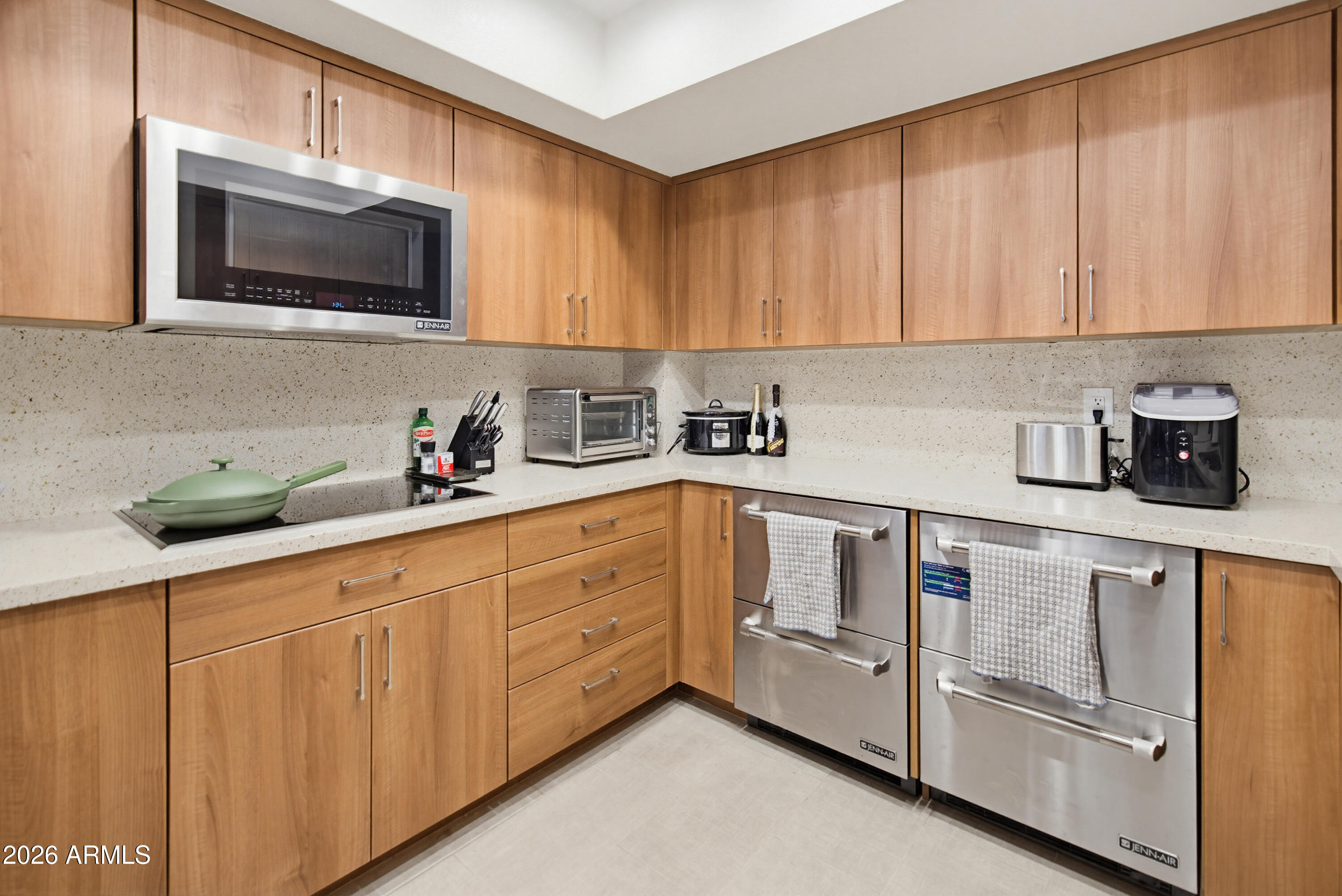 4200 N MILLER Road 405