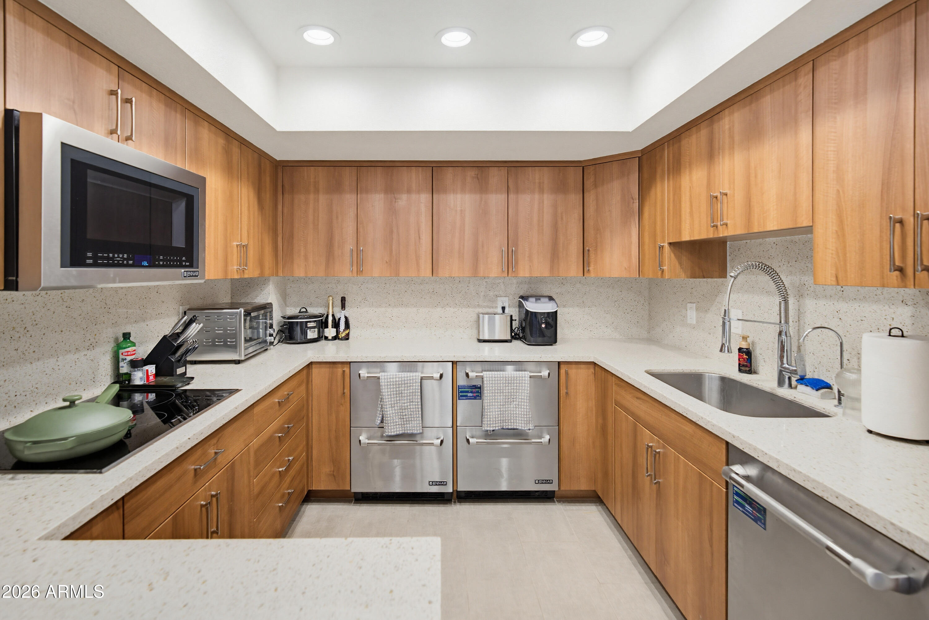 4200 N MILLER Road 405