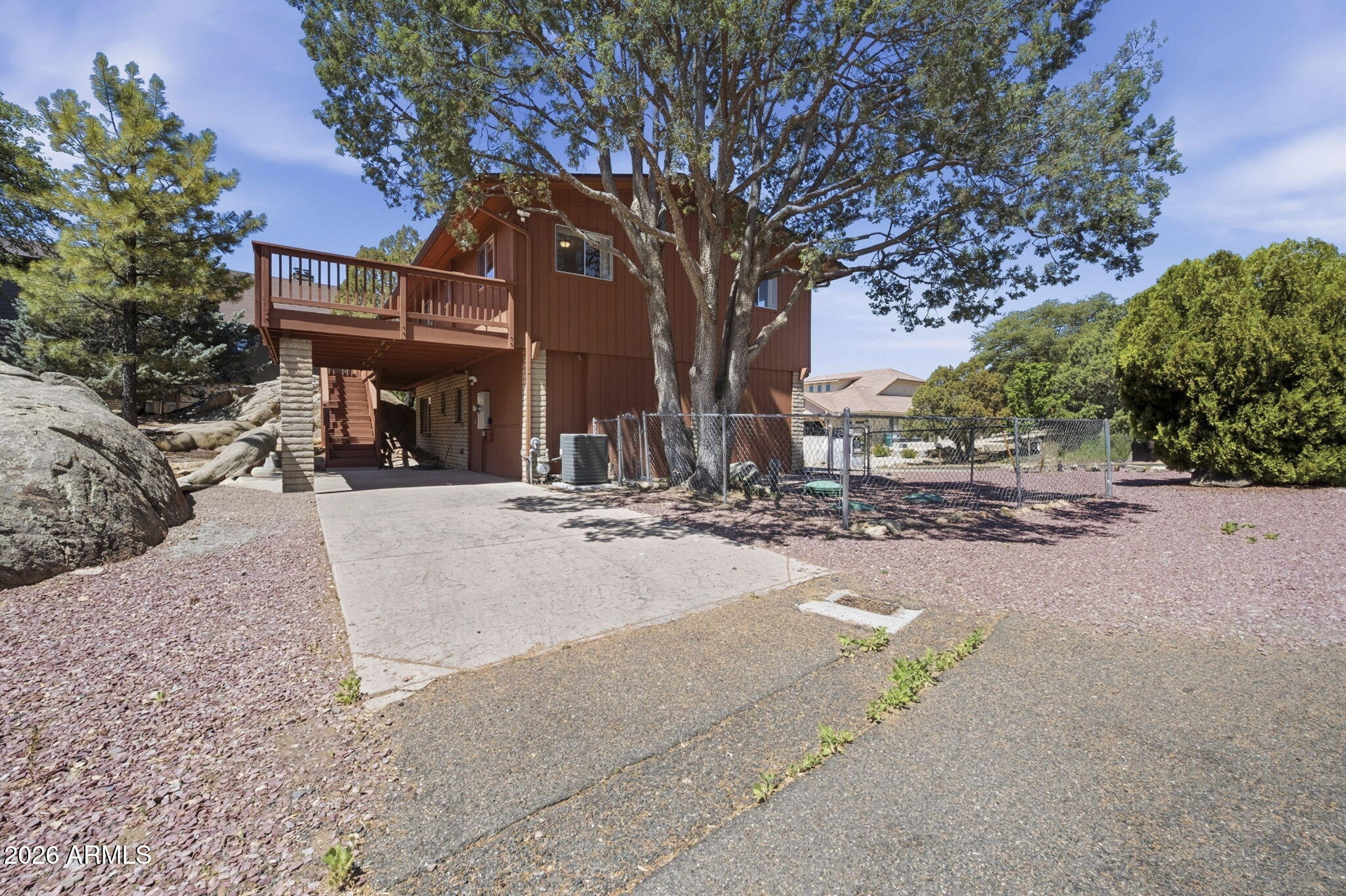 1775 N Grand View Road