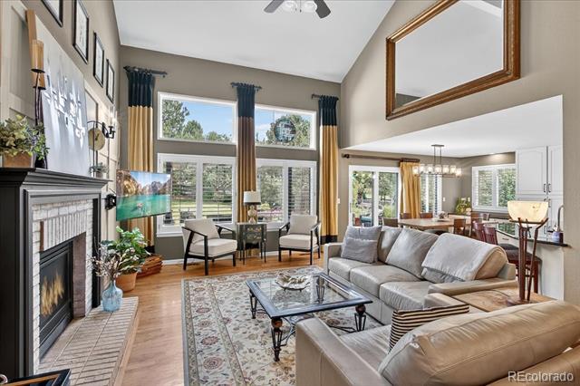 2411 W Jamison Way