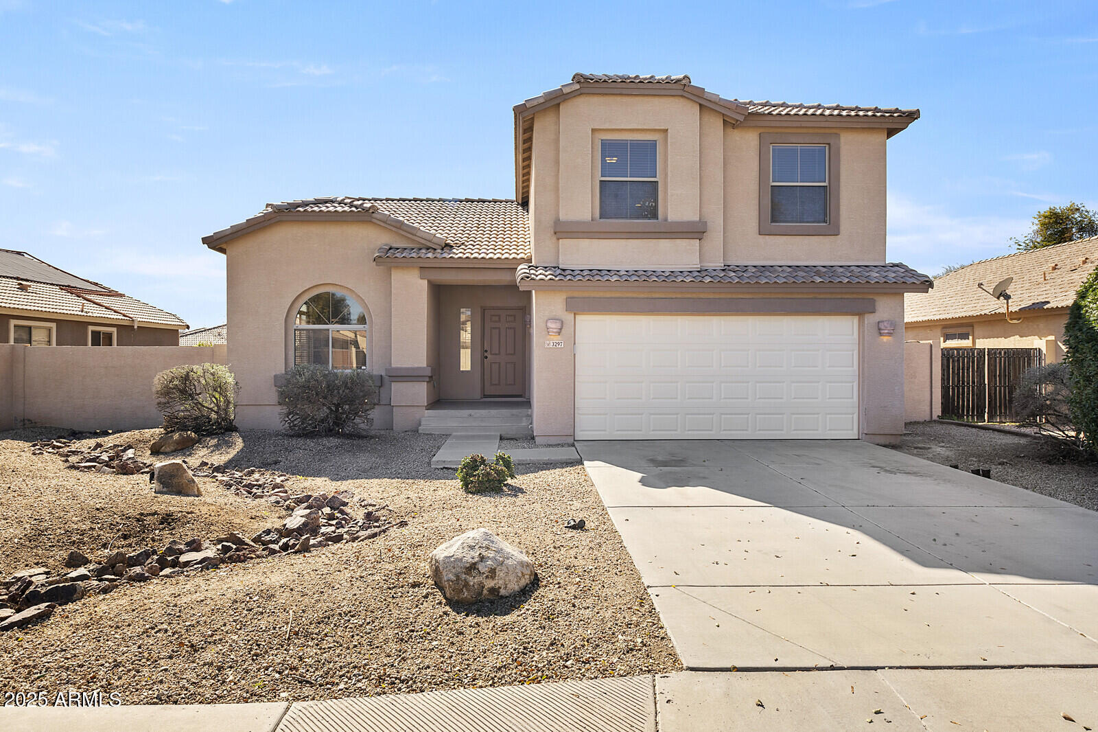 3297 E WARBLER Road
