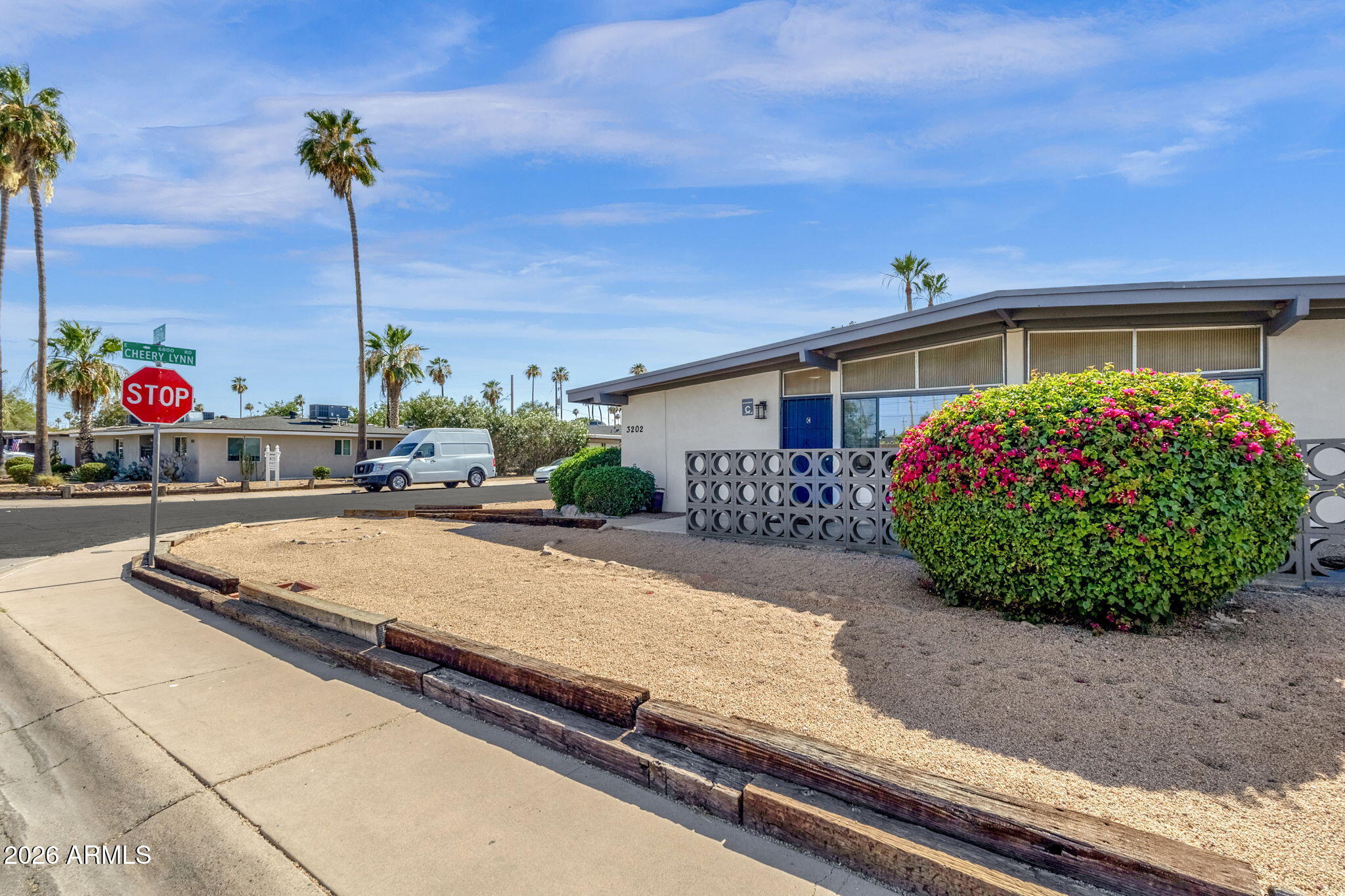 3202 N 67TH Place