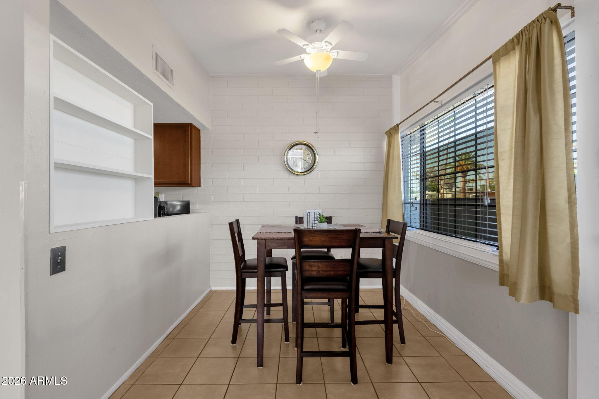 3202 N 67TH Place