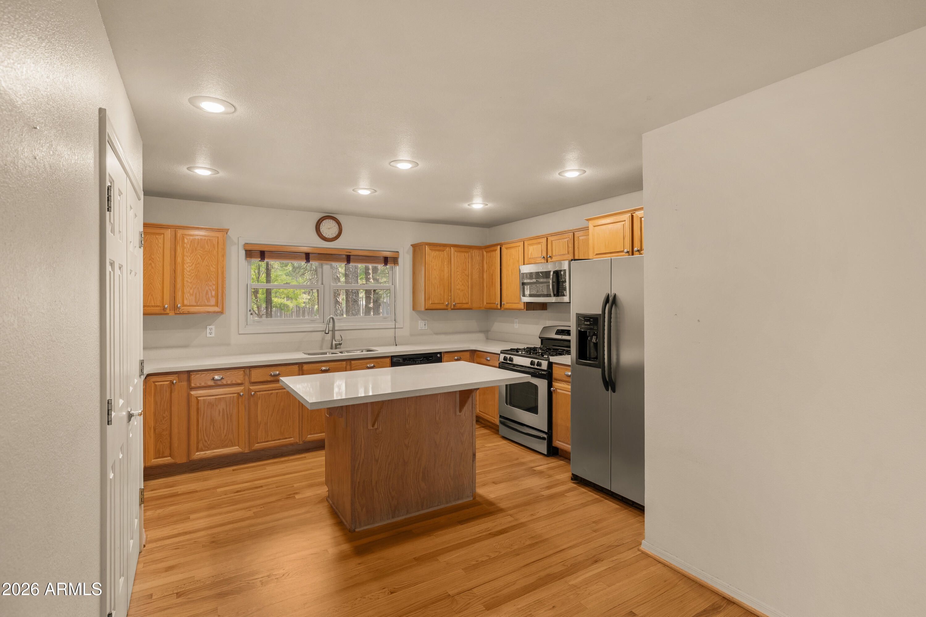 2950 W KILTIE Lane
