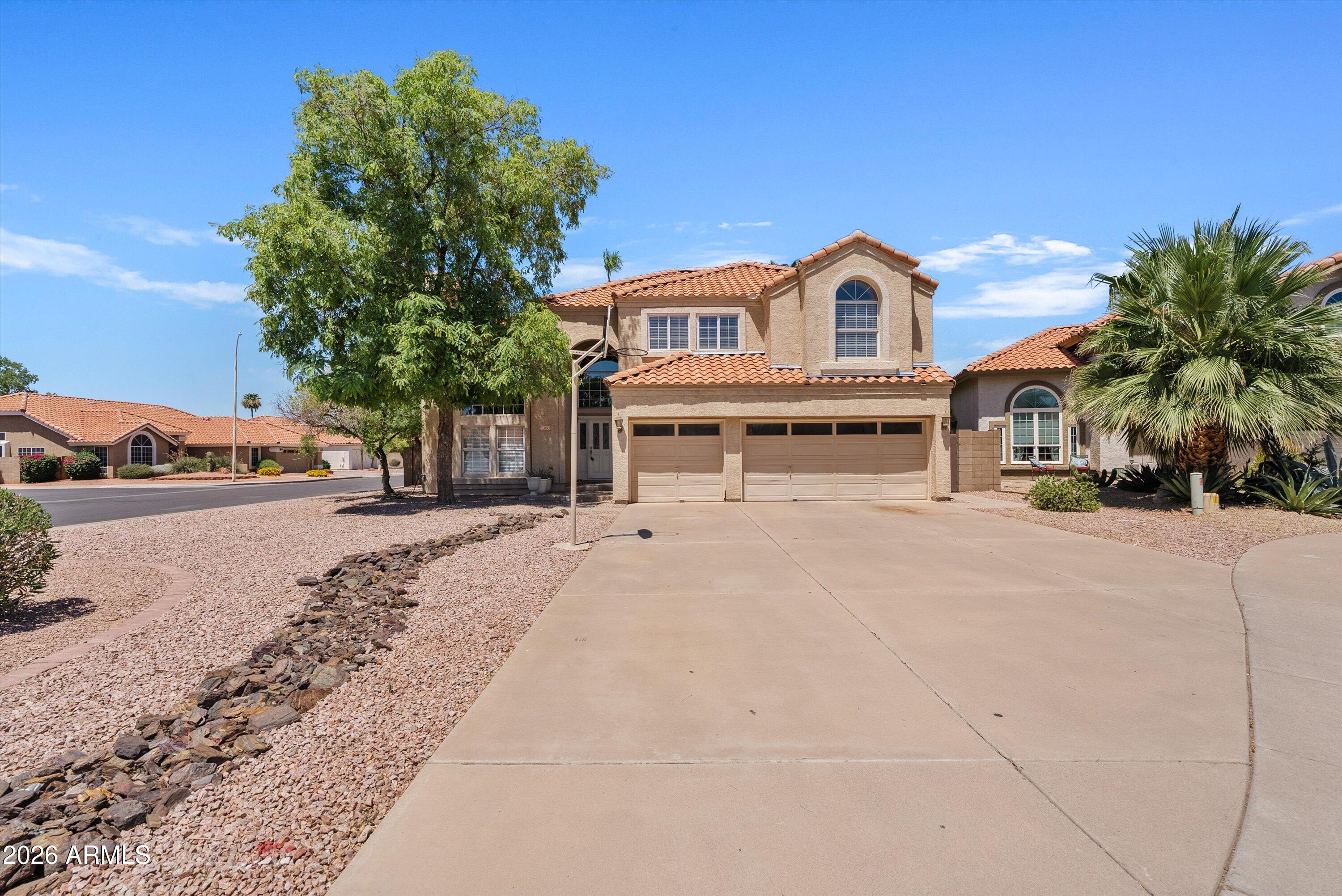 1300 N SYCAMORE Court