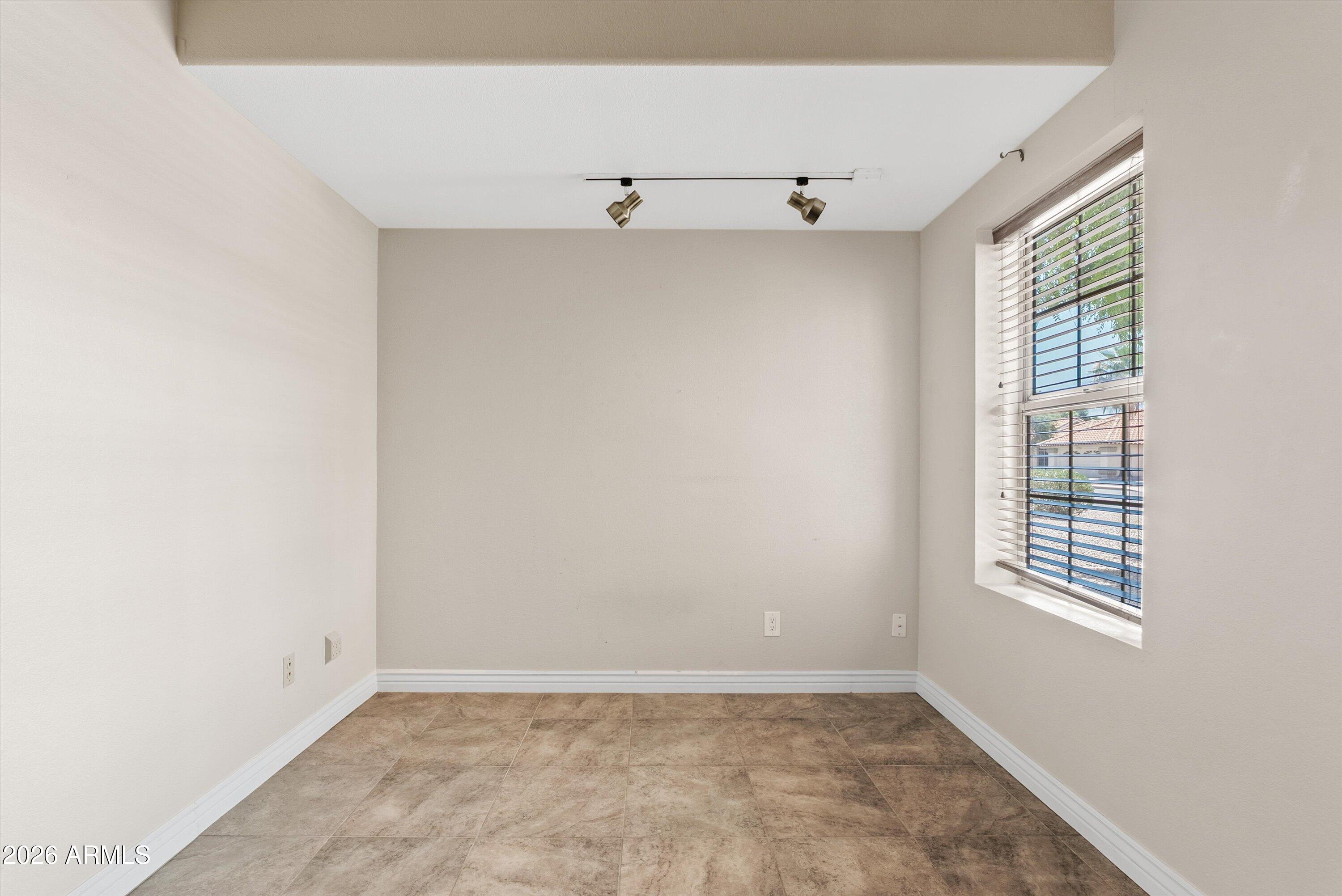 1300 N SYCAMORE Court
