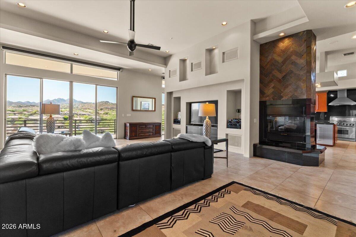 15130 E MIRAVISTA Drive