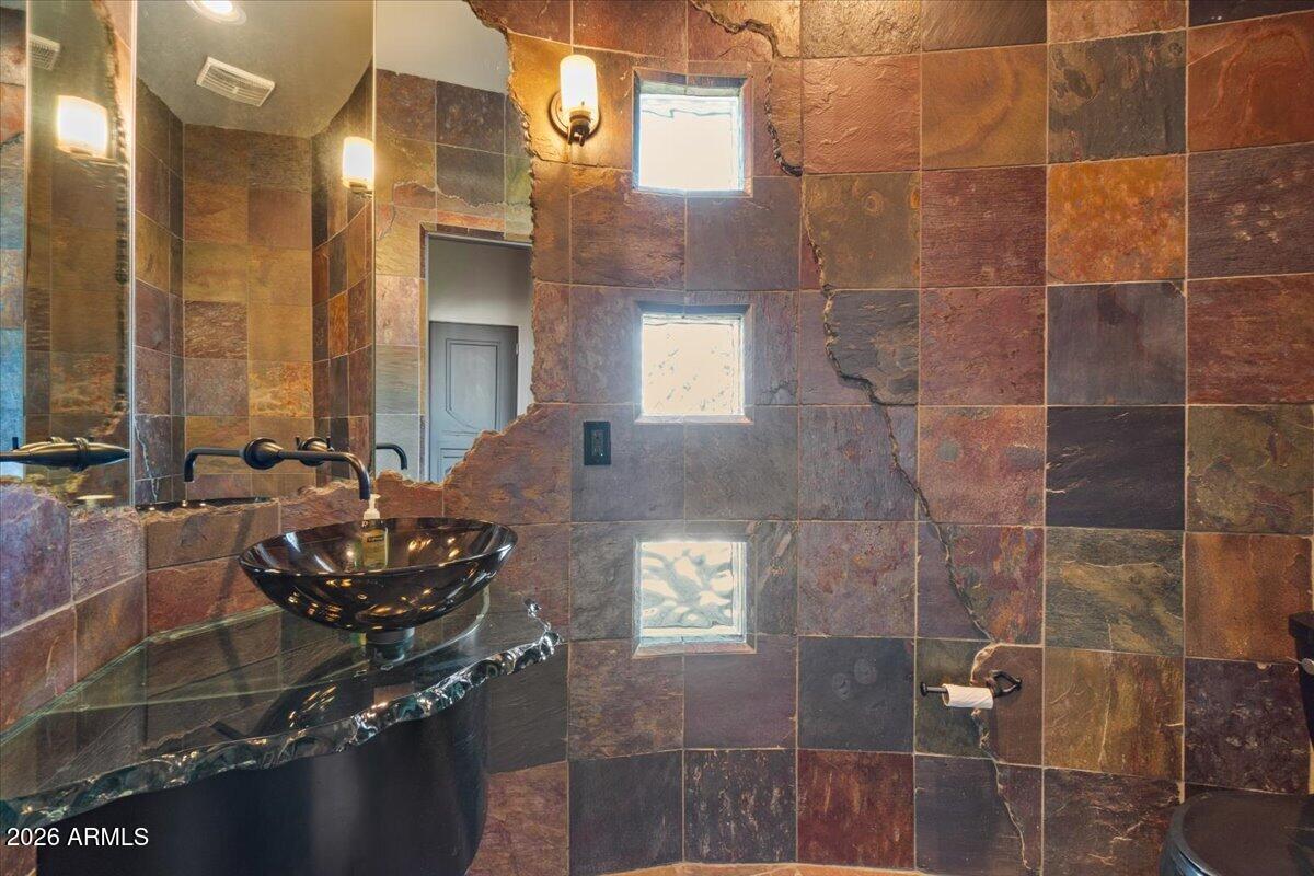 15130 E MIRAVISTA Drive
