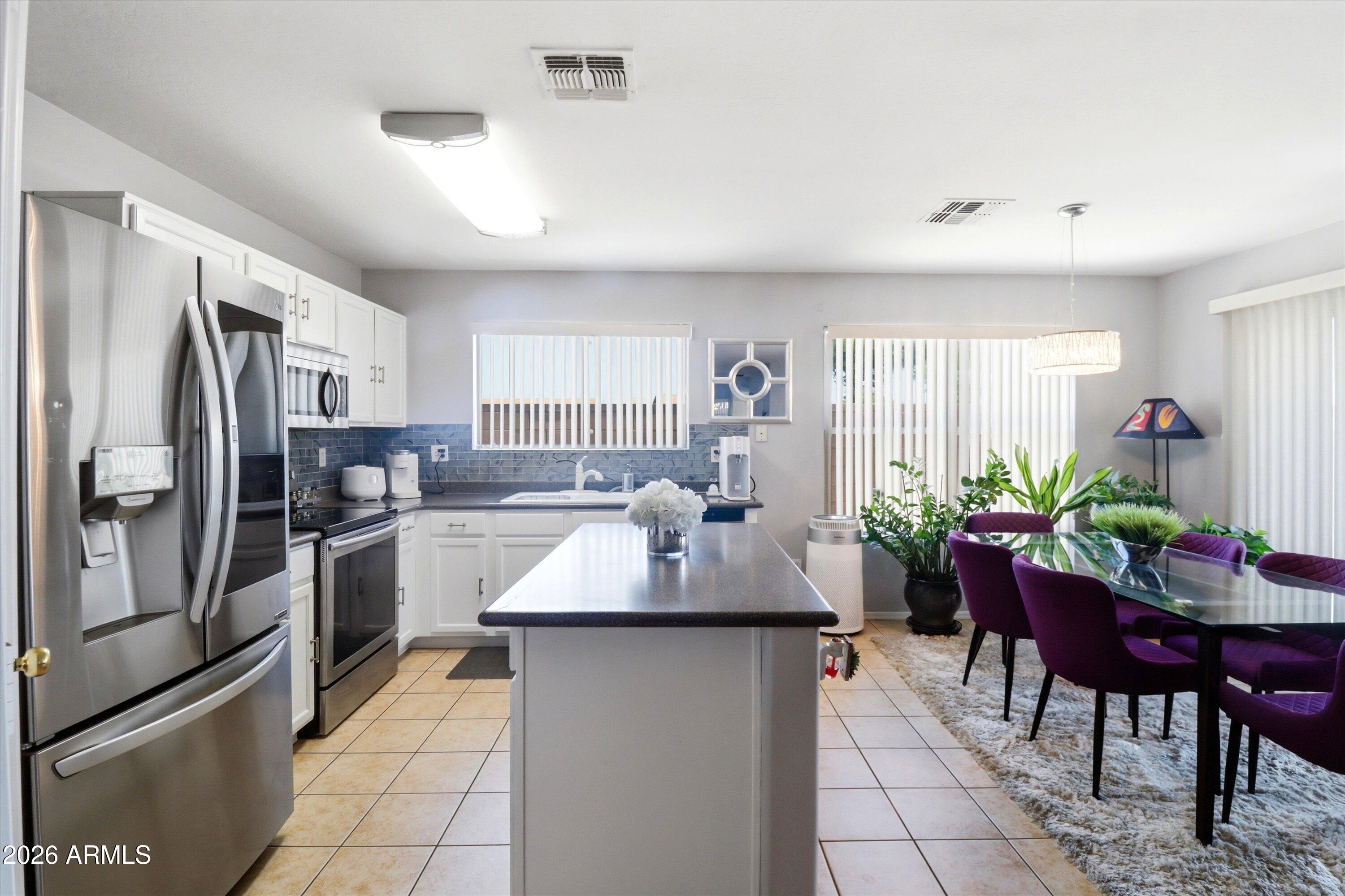 1365 S WAGON WHEEL Court