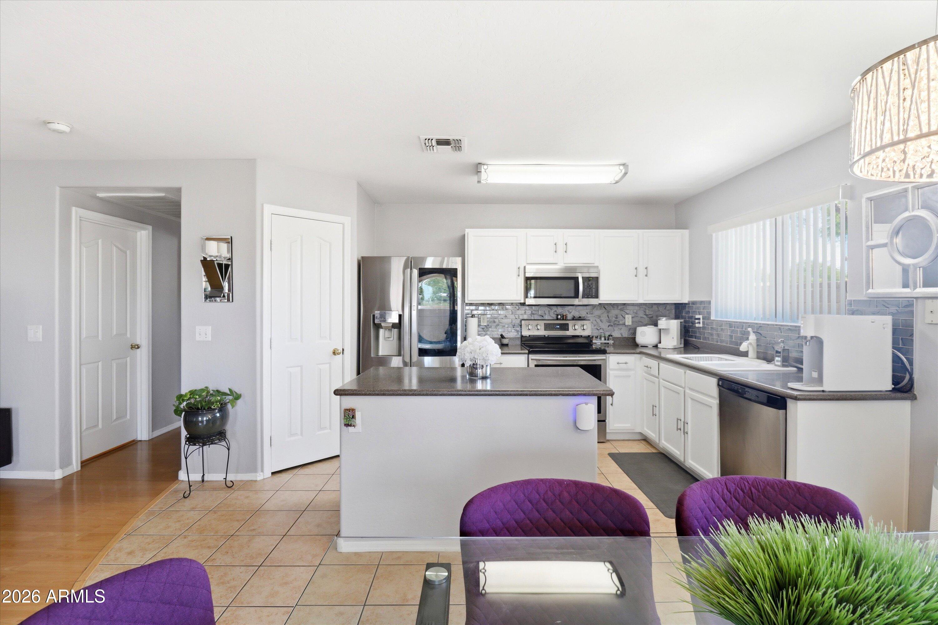 1365 S WAGON WHEEL Court