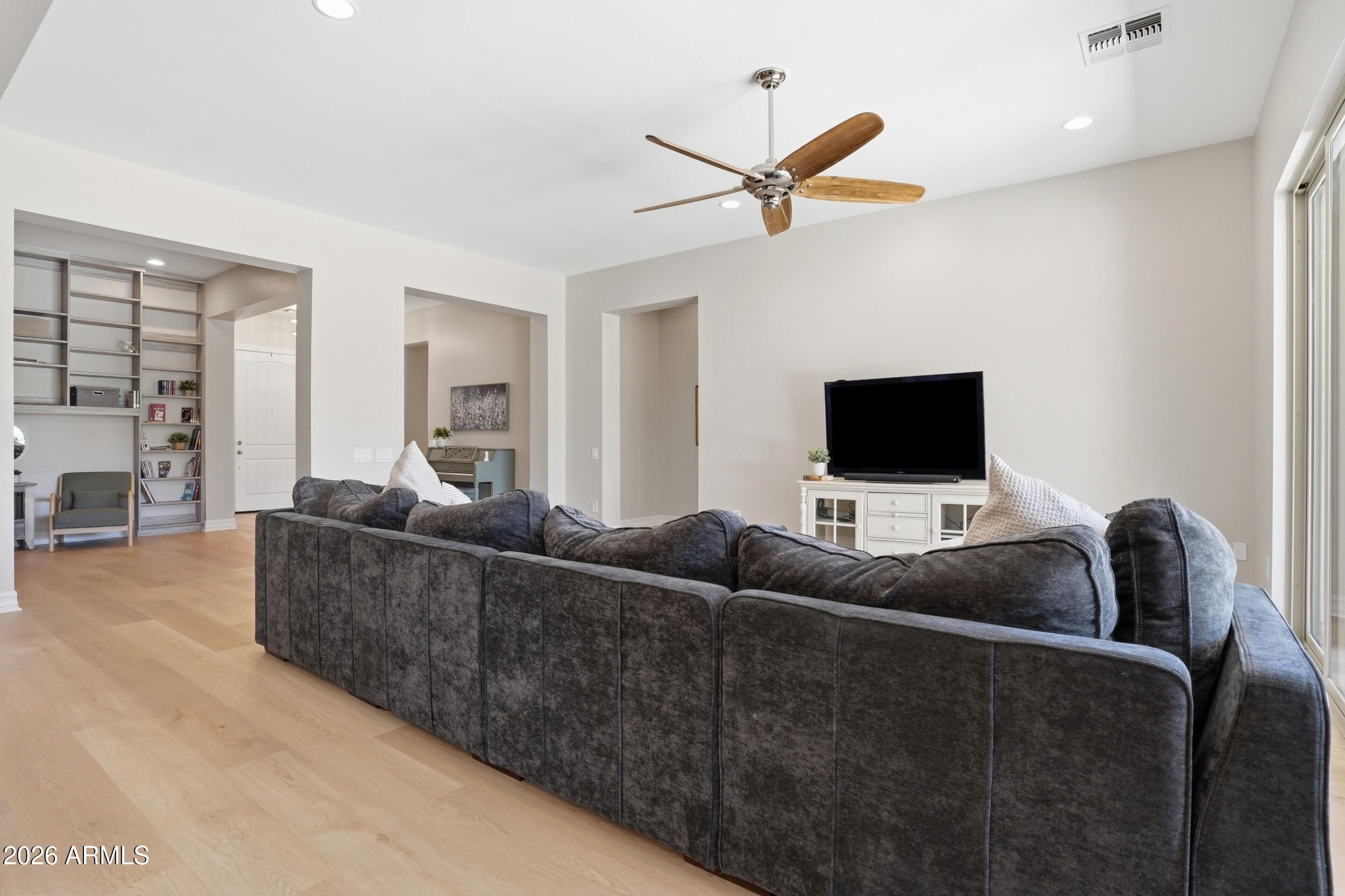 4857 S QUANTUM Way
