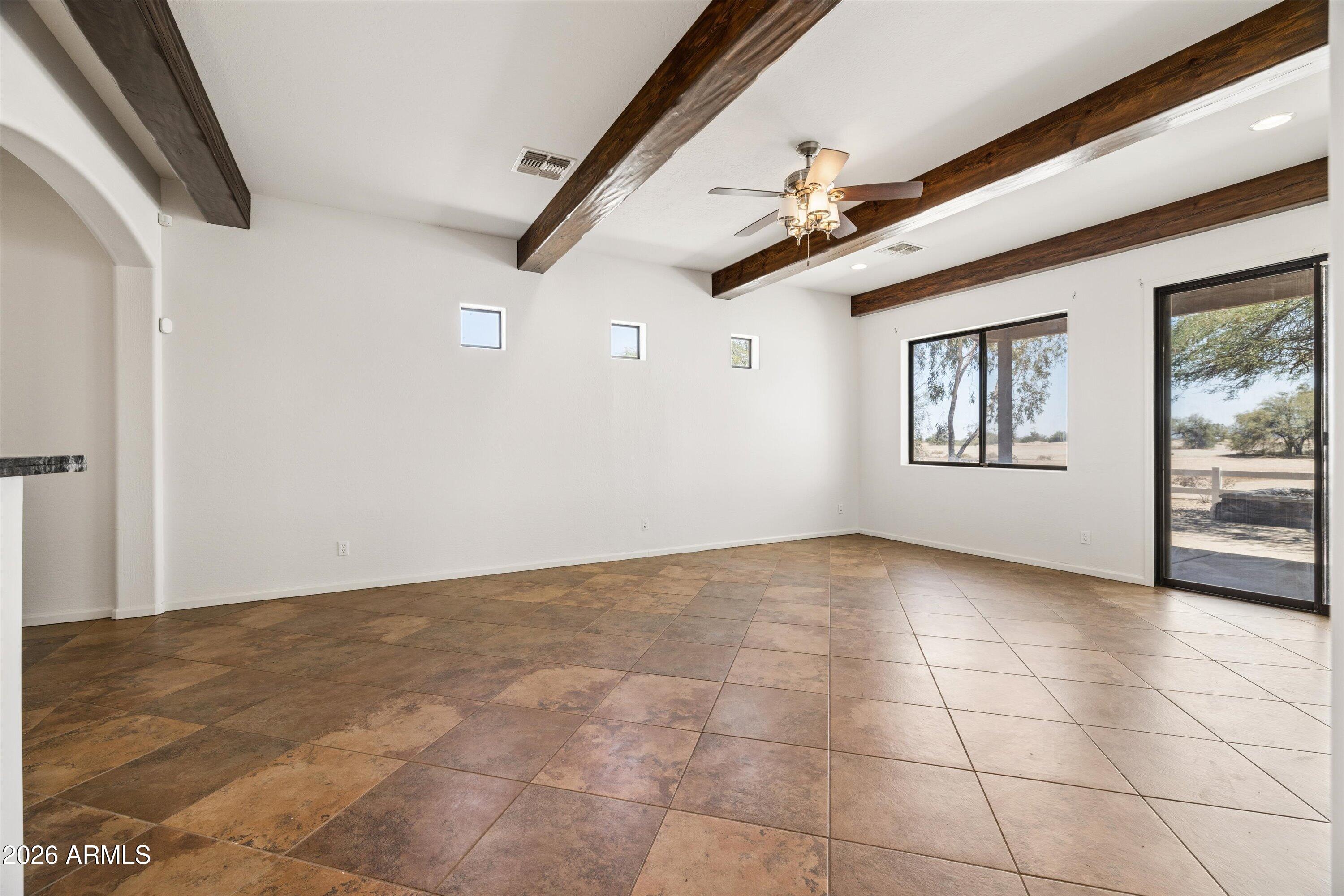 3725 W LONG Drive