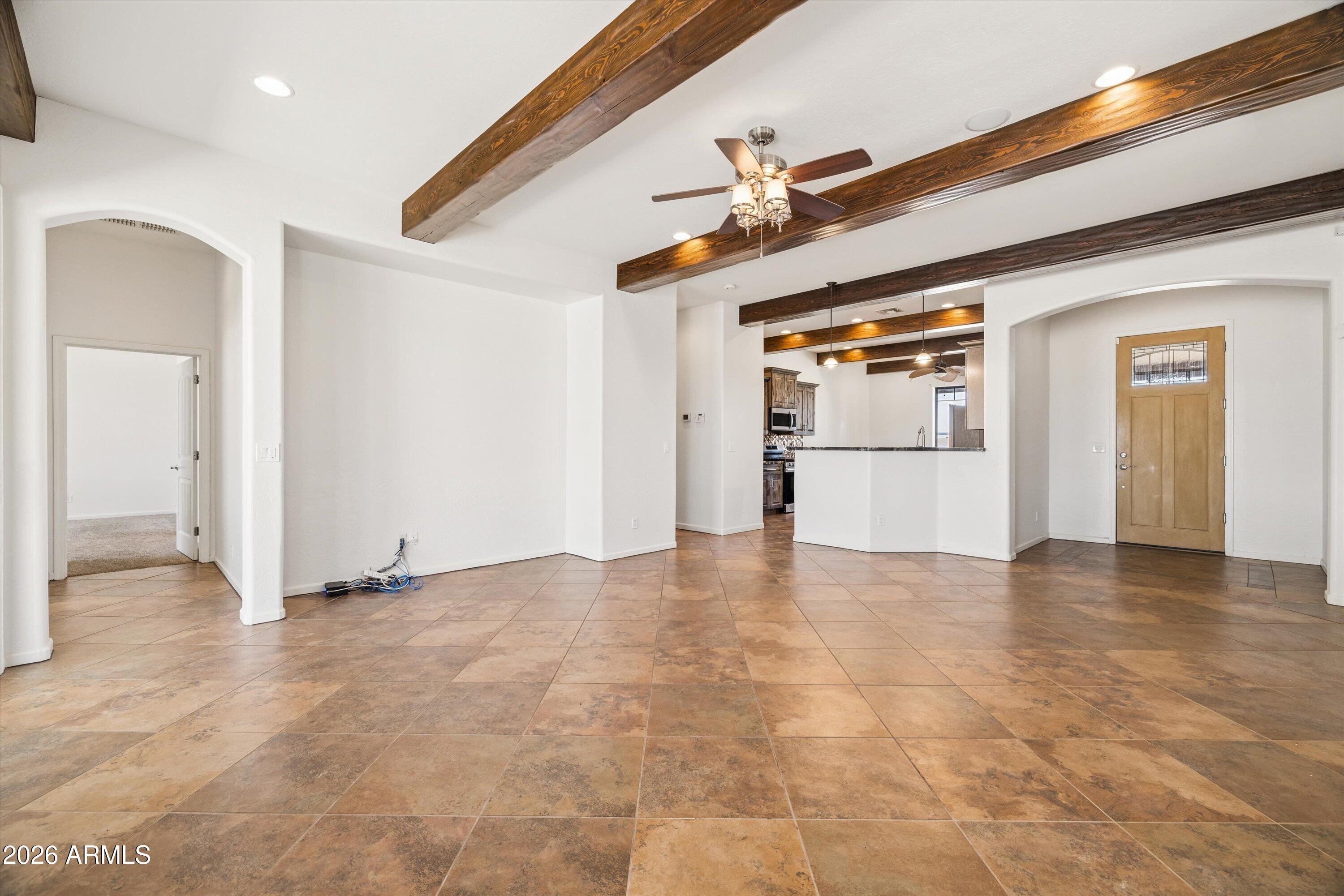 3725 W LONG Drive