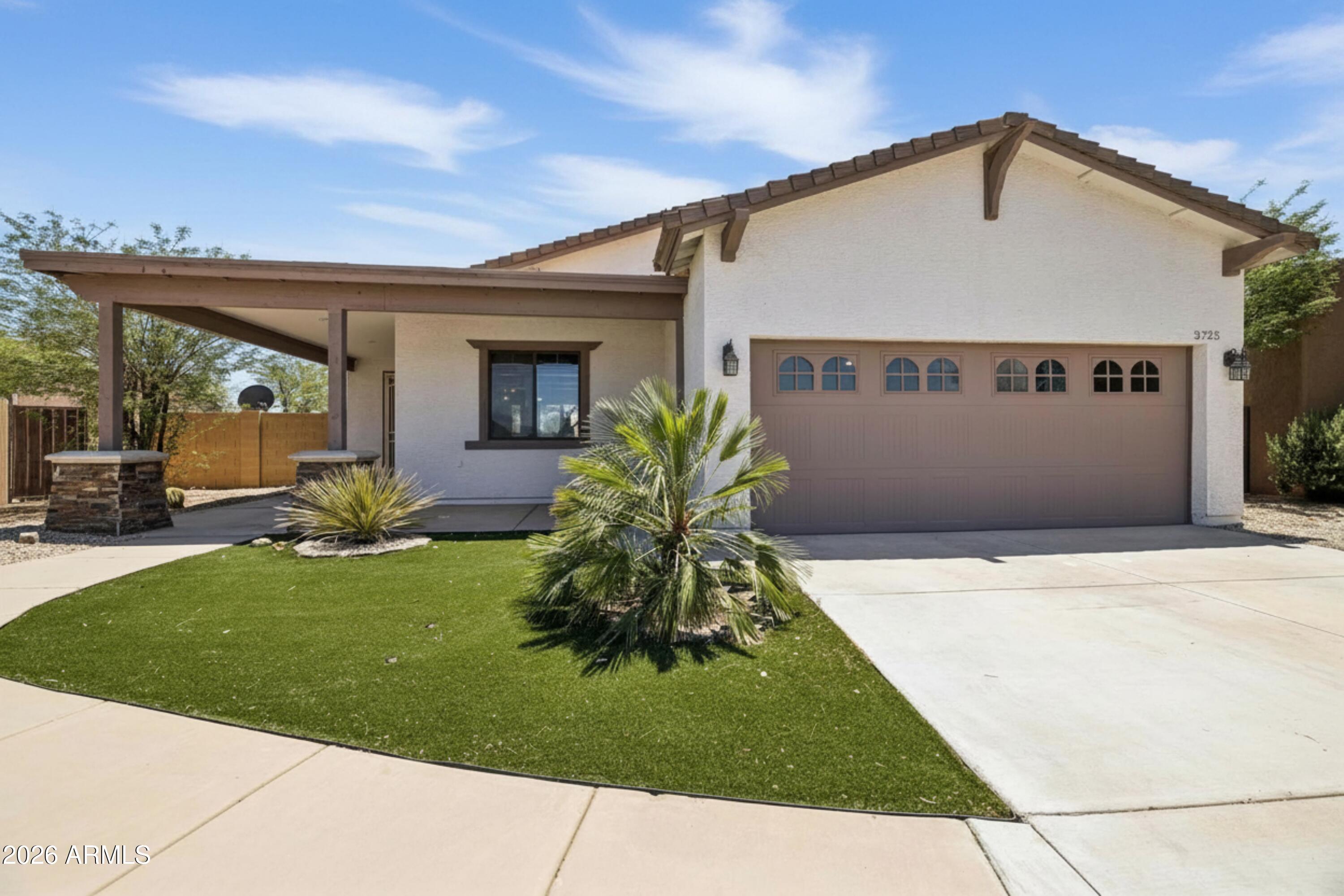 3725 W LONG Drive