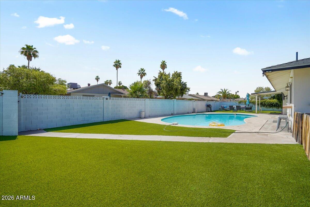4415 S POPLAR Street