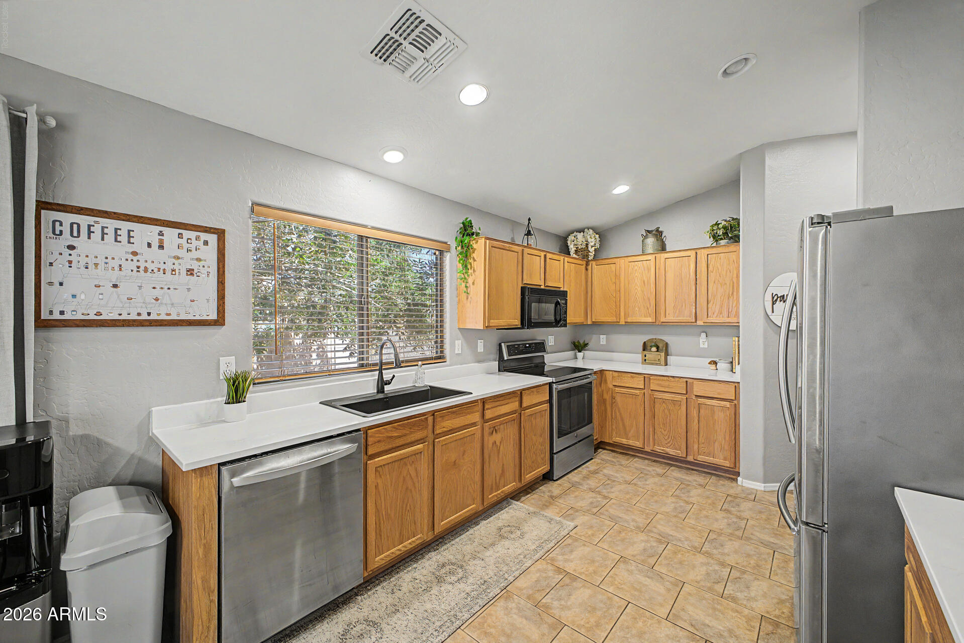 2265 W SUNSHINE BUTTE Drive