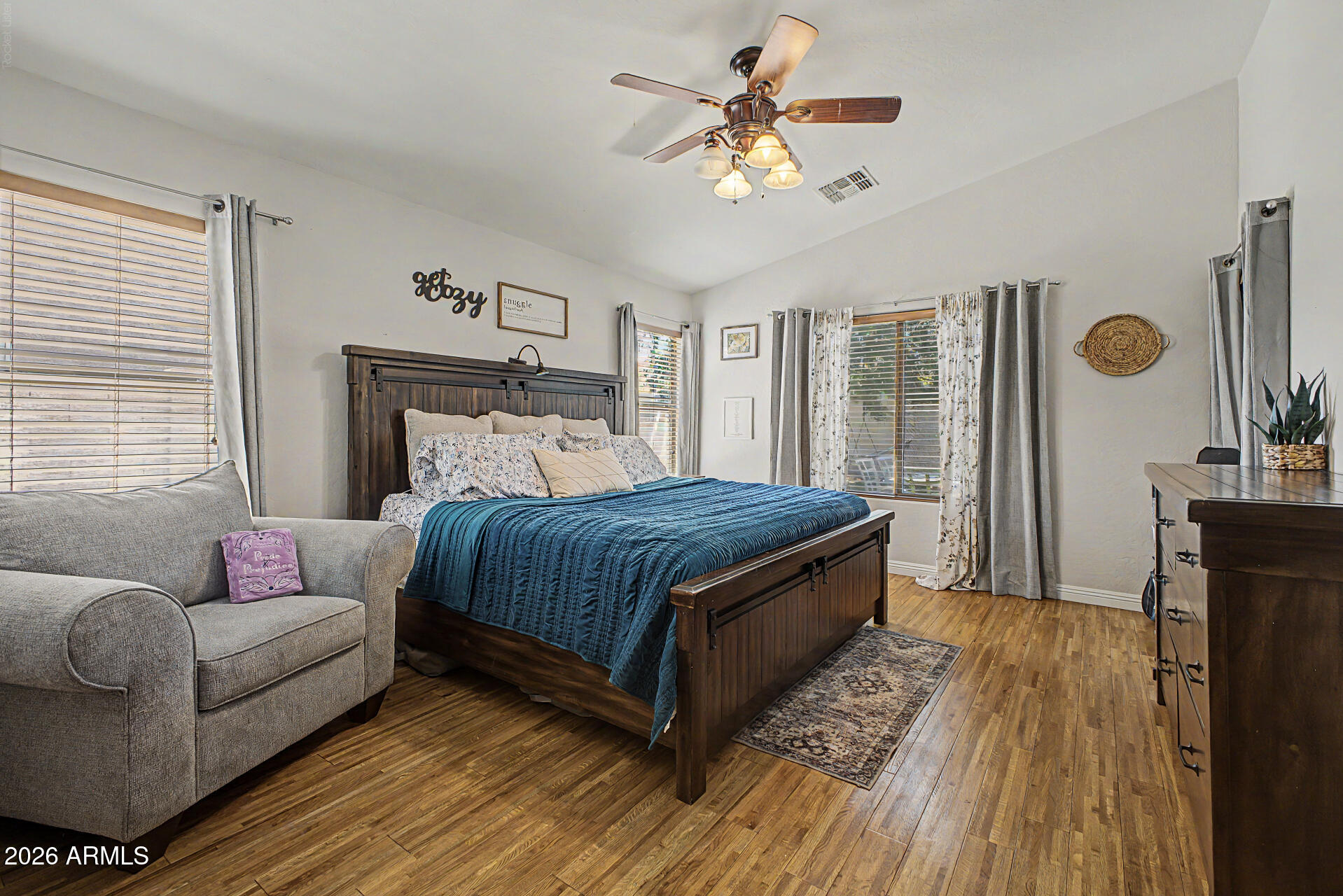 2265 W SUNSHINE BUTTE Drive