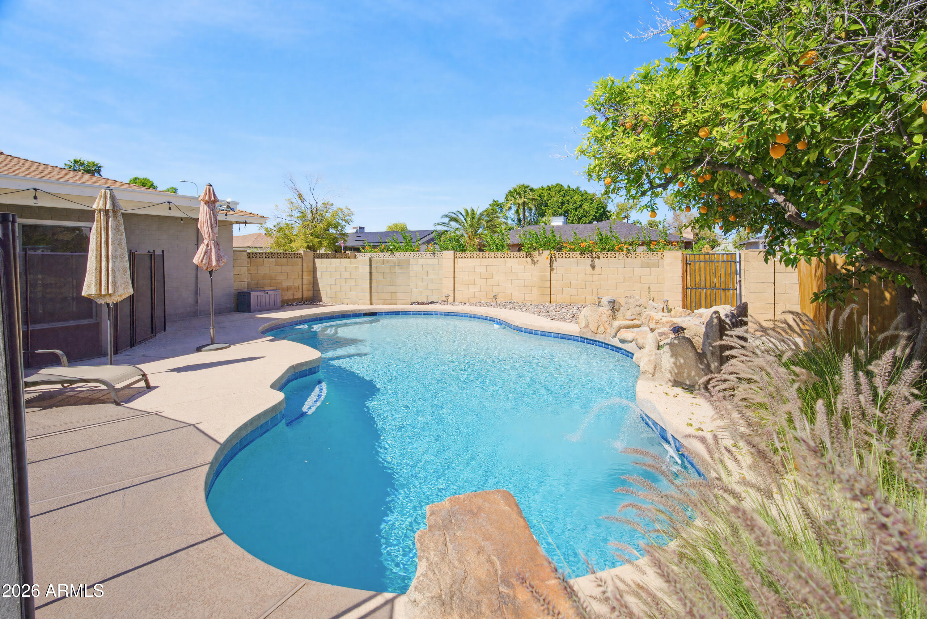6503 S BONARDEN Lane