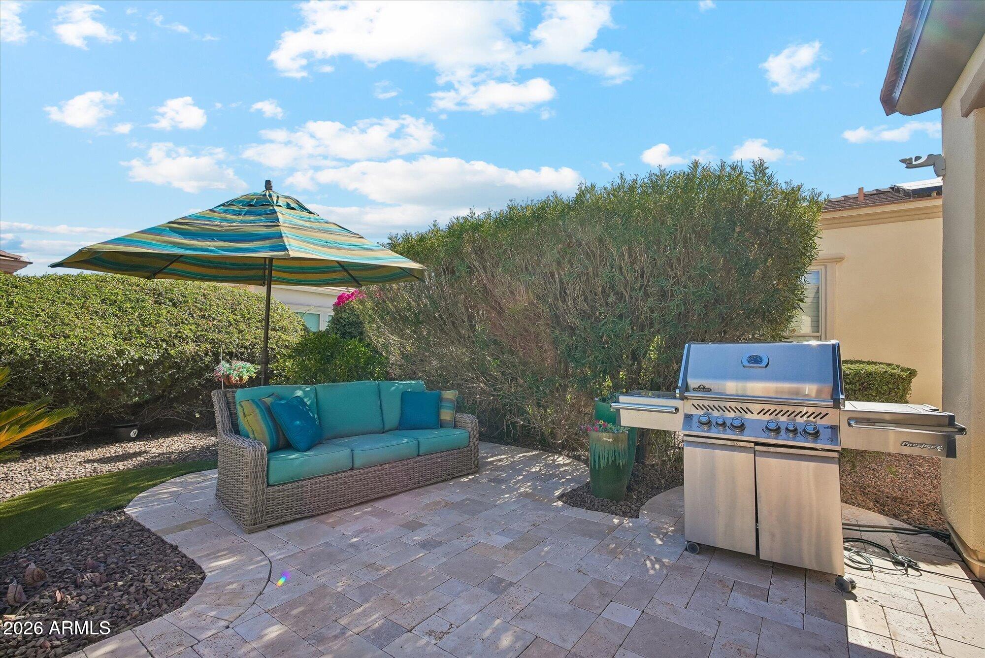 1523 E ELYSIAN Pass