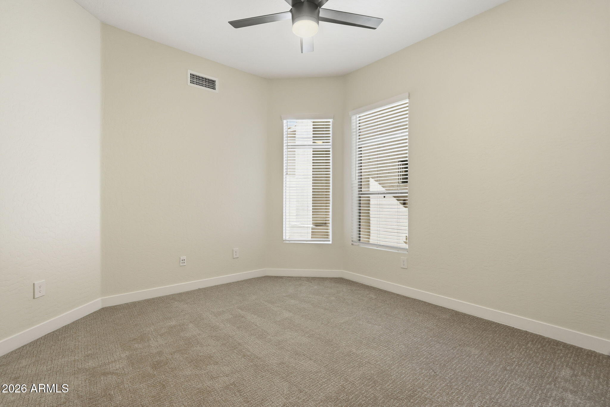 3632 N EAGLE CANYON