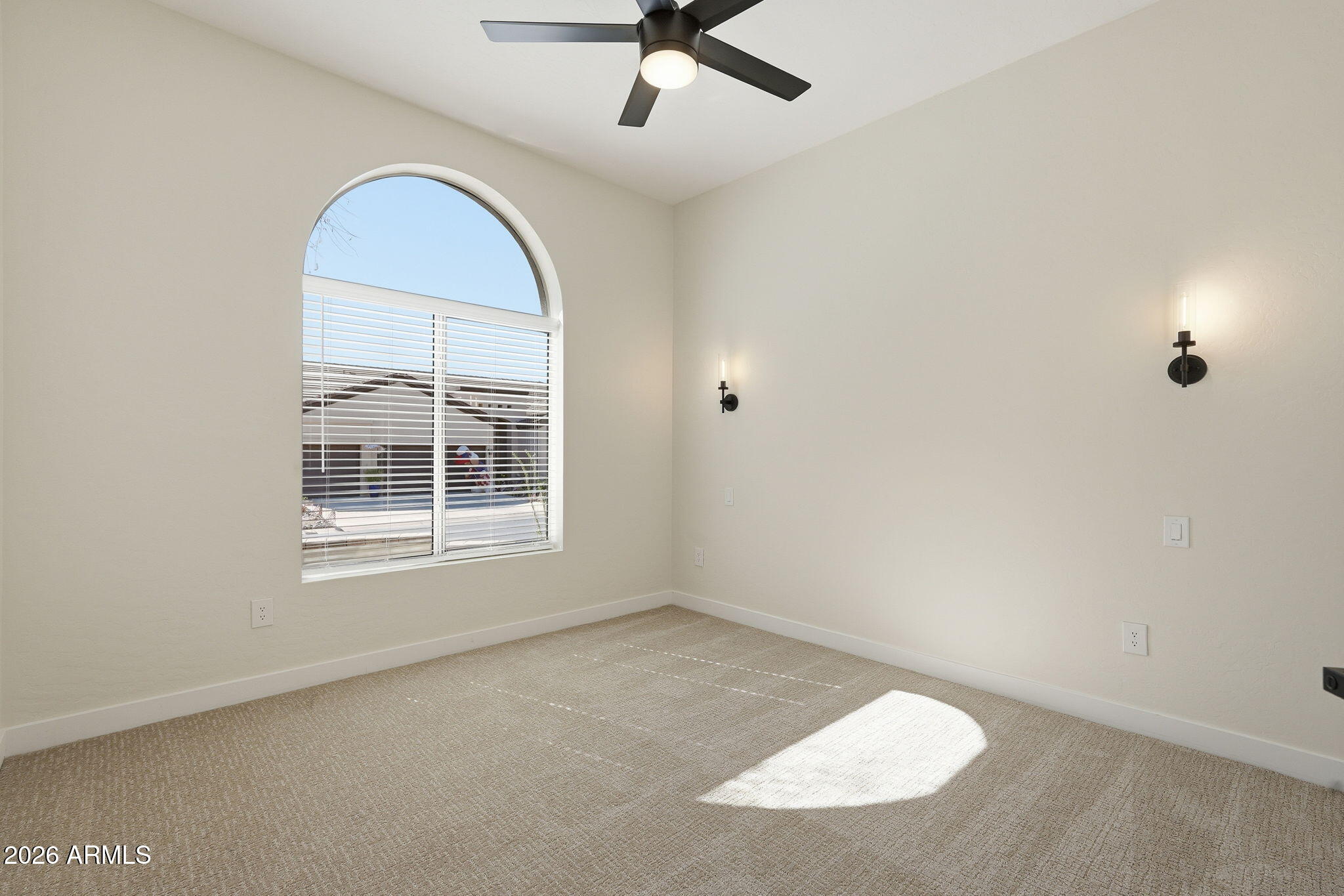 3632 N EAGLE CANYON