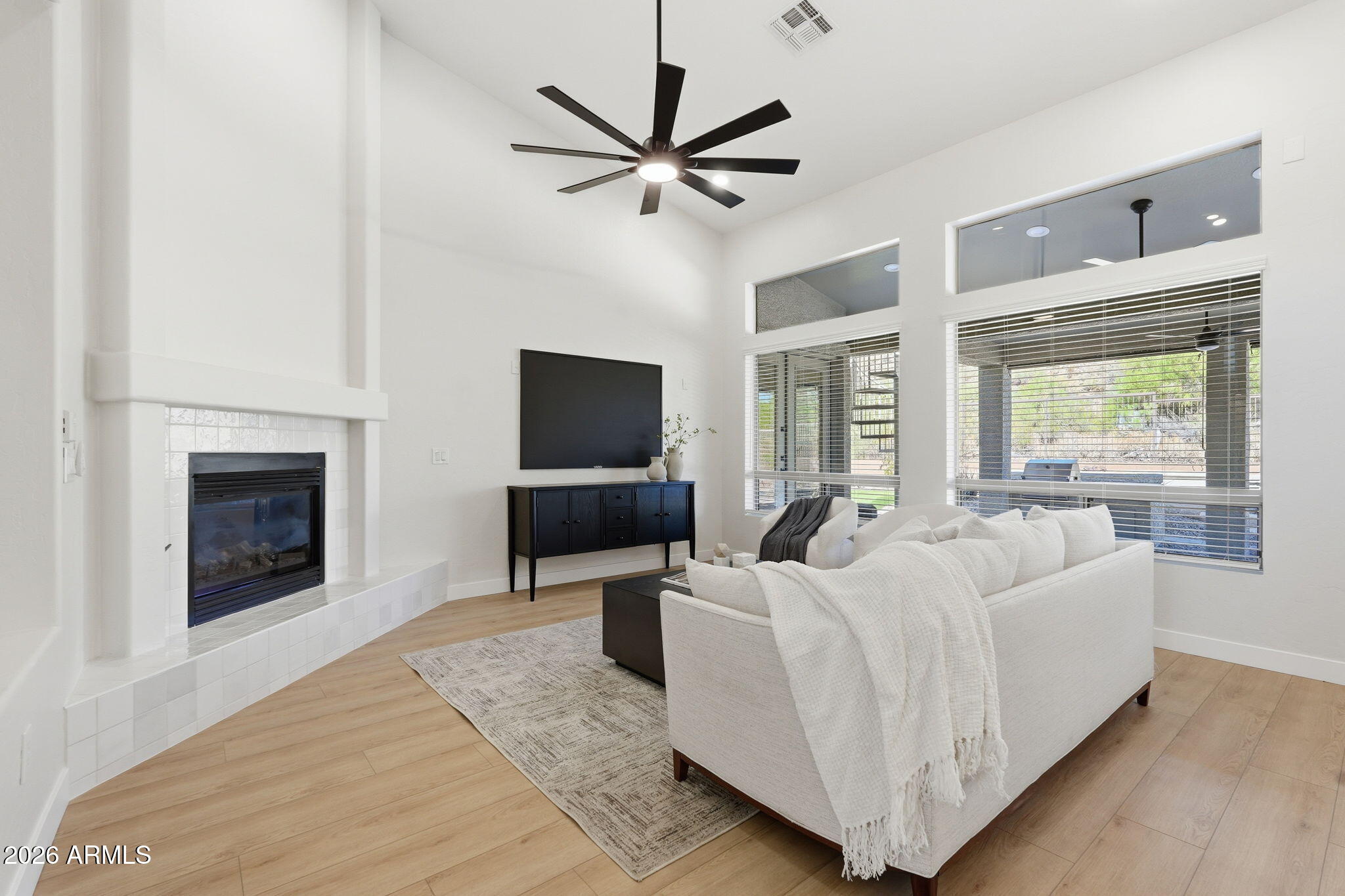 3632 N EAGLE CANYON