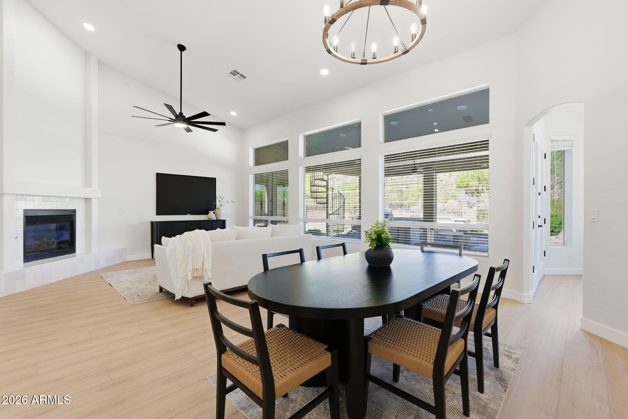 3632 N EAGLE CANYON