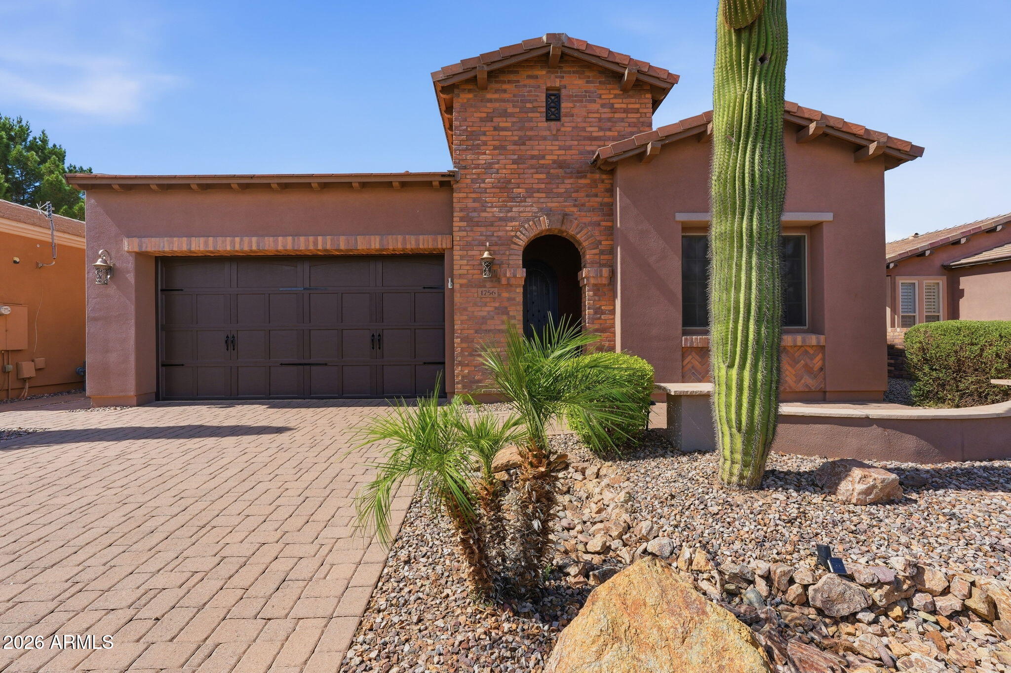 1756 E AZAFRAN Trail