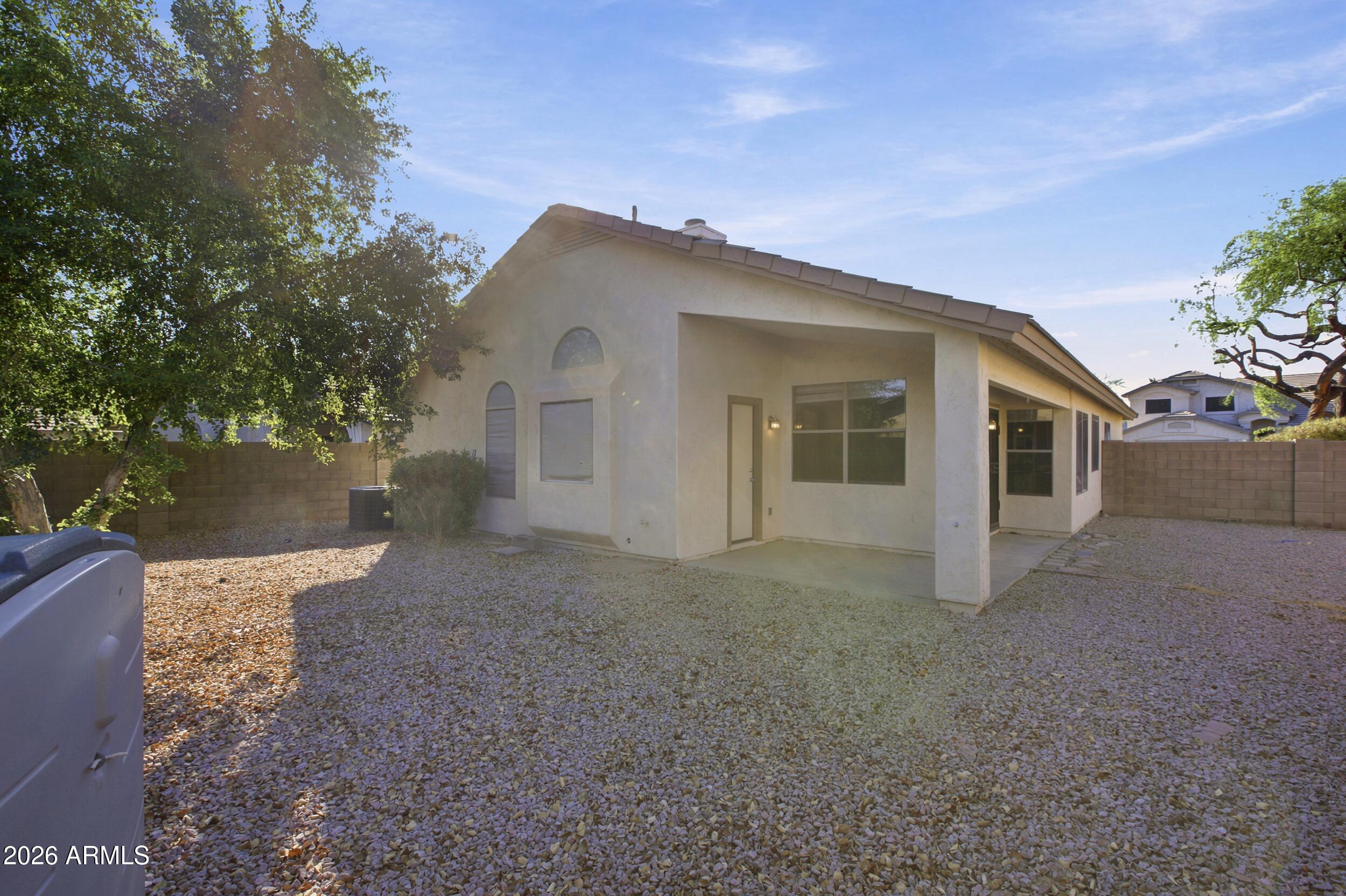 6421 W WAHALLA Lane