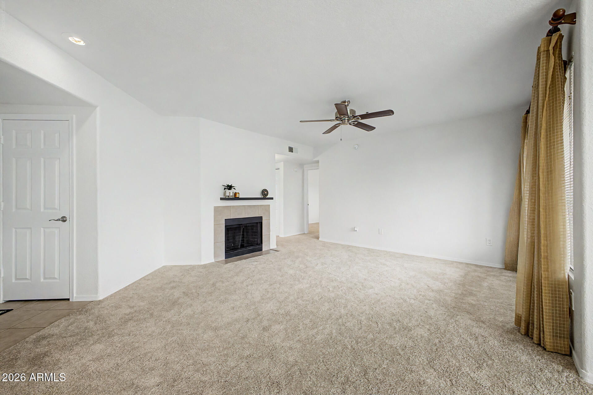 4925 E DESERT COVE Avenue 354