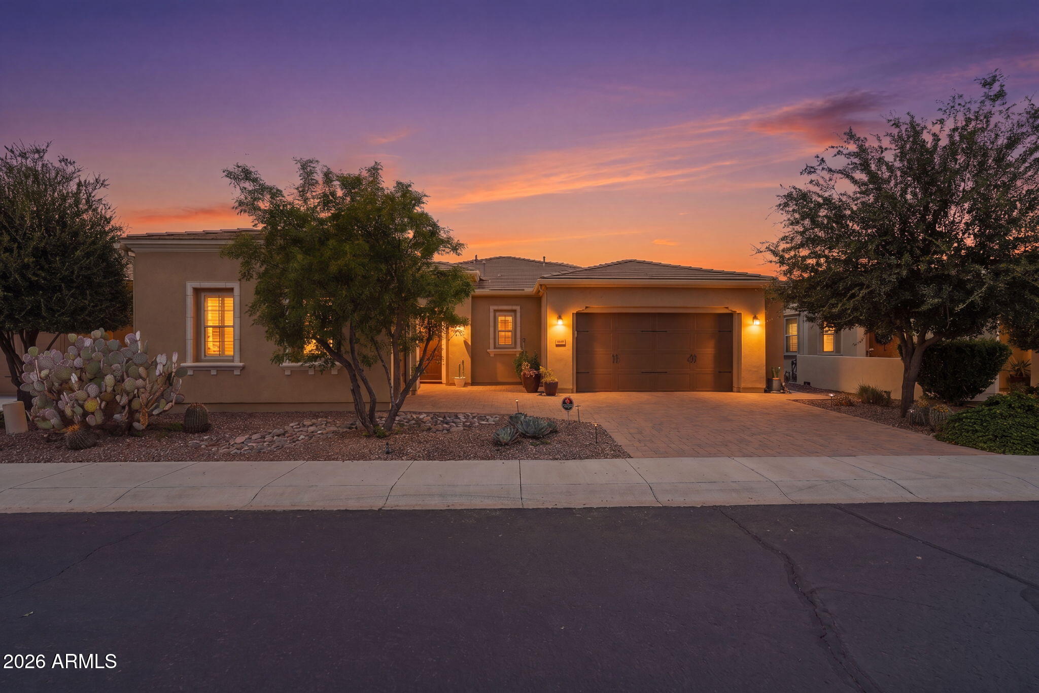 1582 E AMARANTH Trail