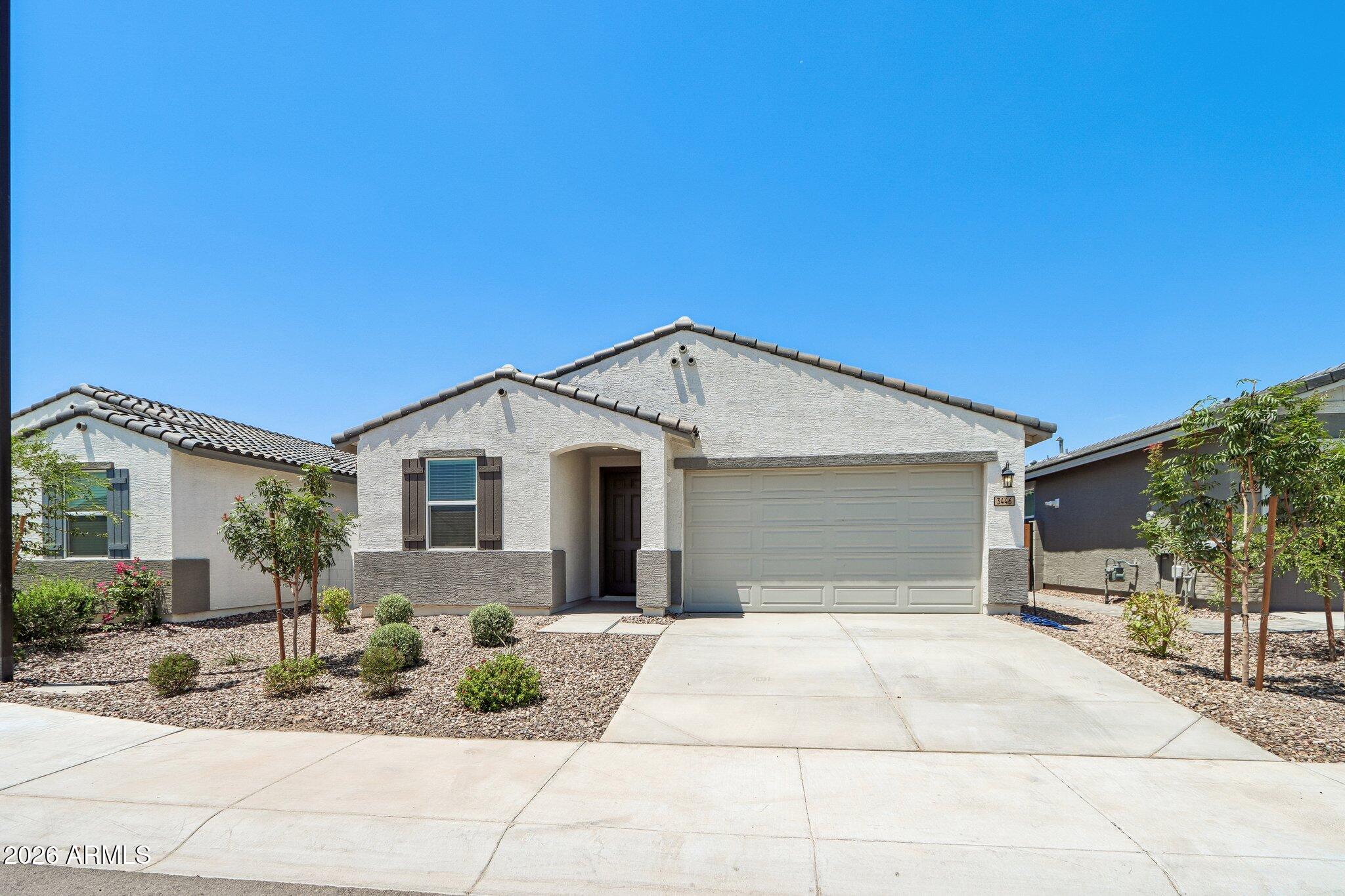 3446 N CAMDEN Drive