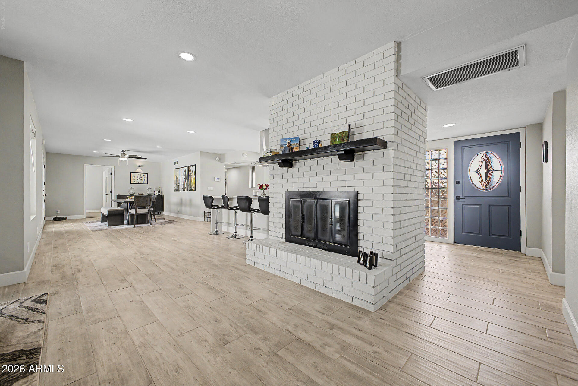 2019 E FOUNTAIN Street