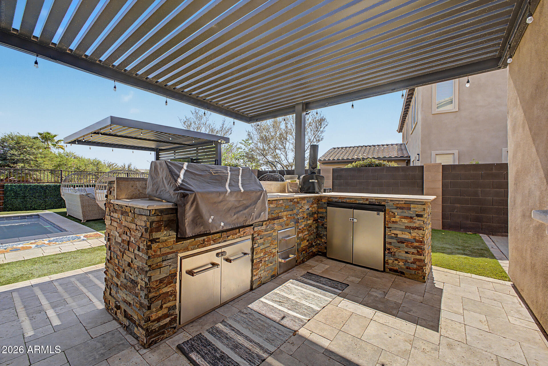 3383 E MYRTABEL Way