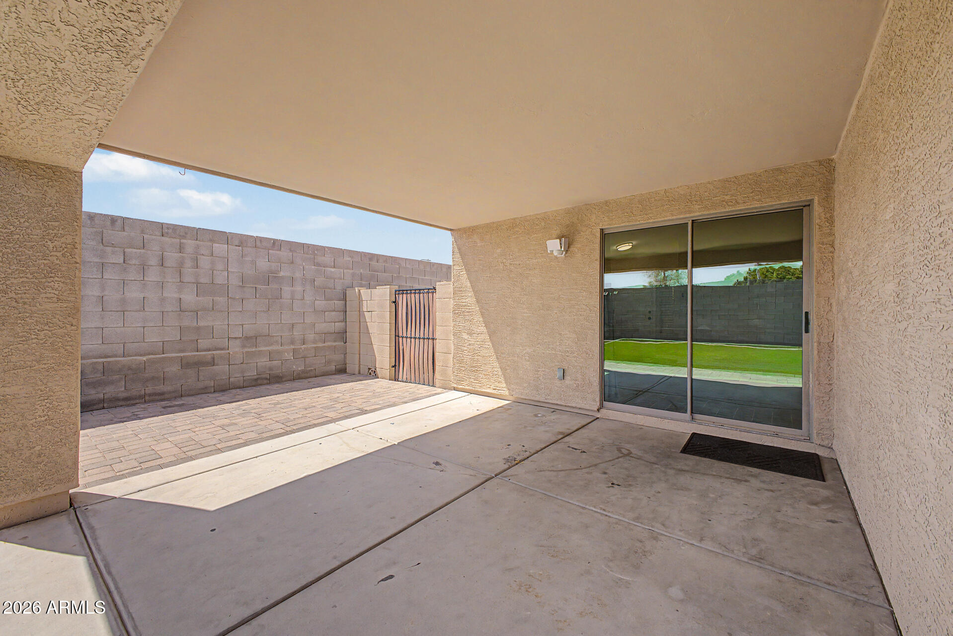10993 W LOMA Lane