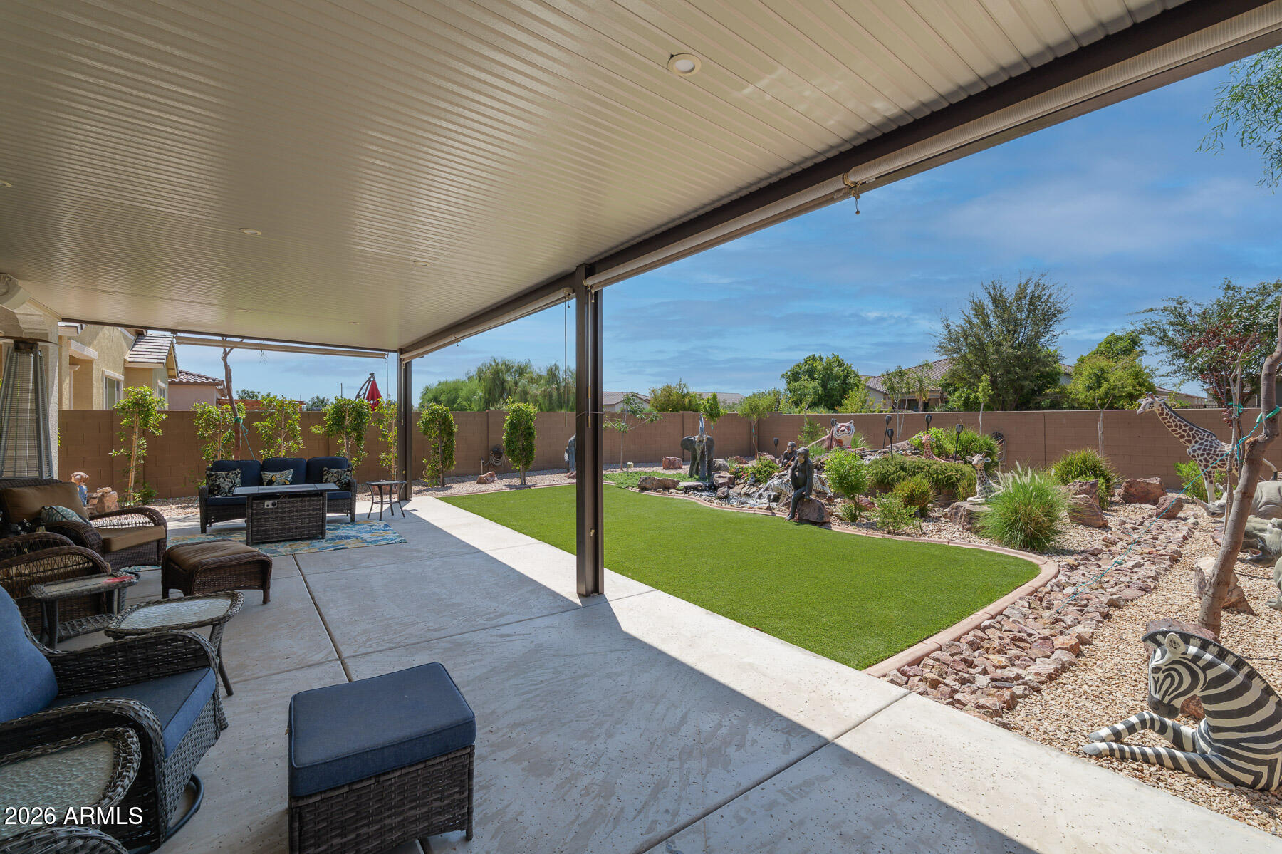 21941 E NIGHTINGALE Court