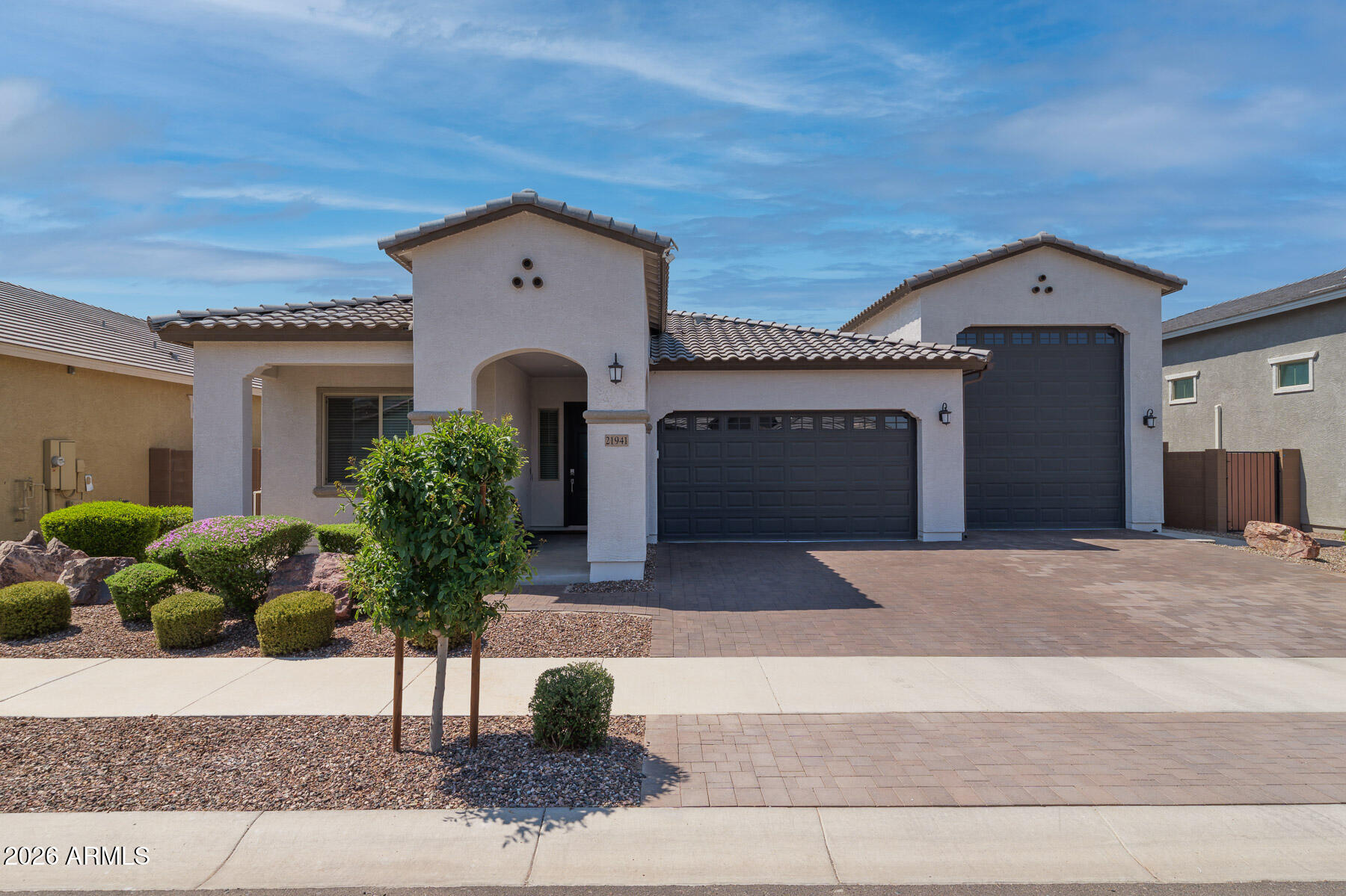 21941 E NIGHTINGALE Court