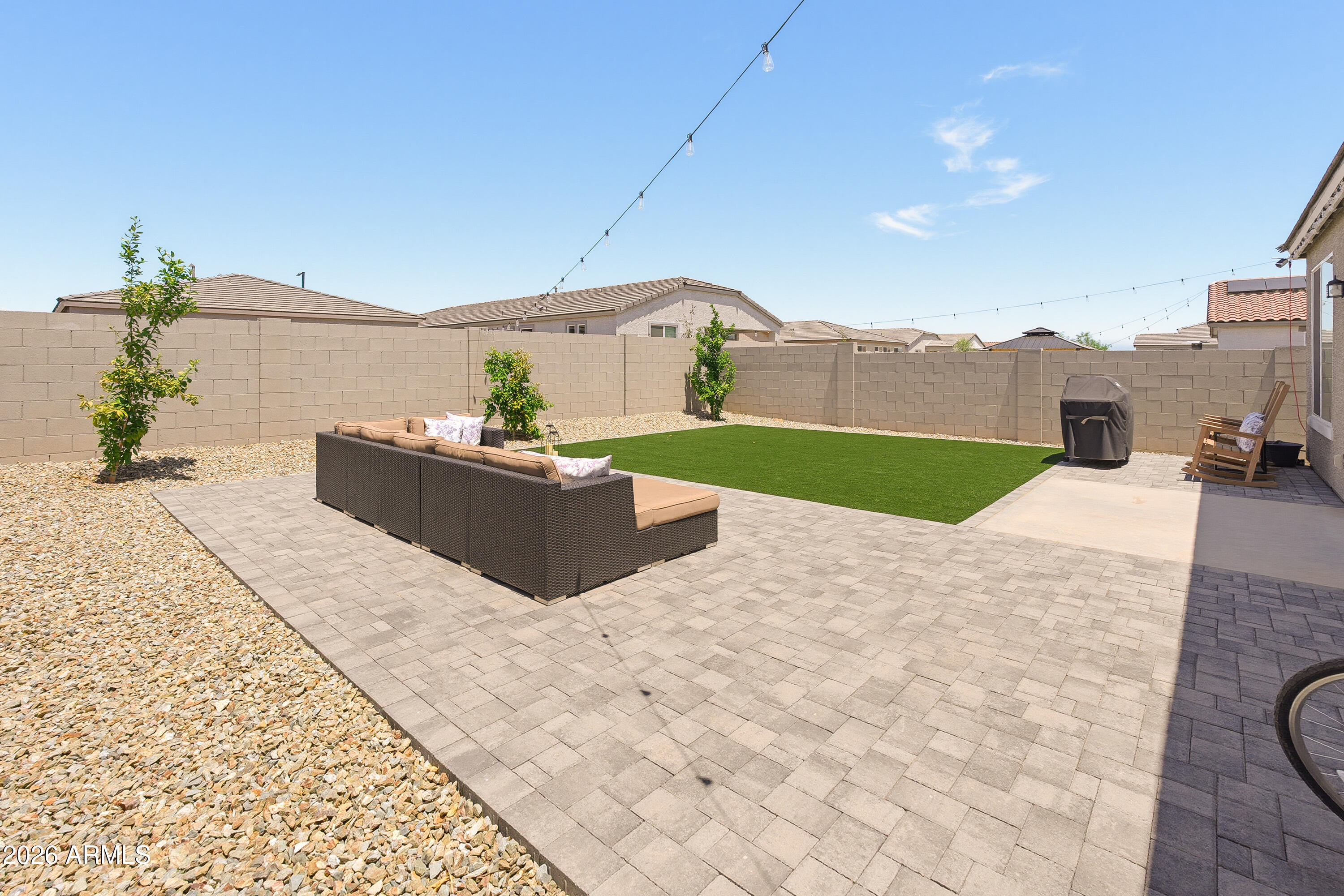 18018 W SAND HILLS Drive