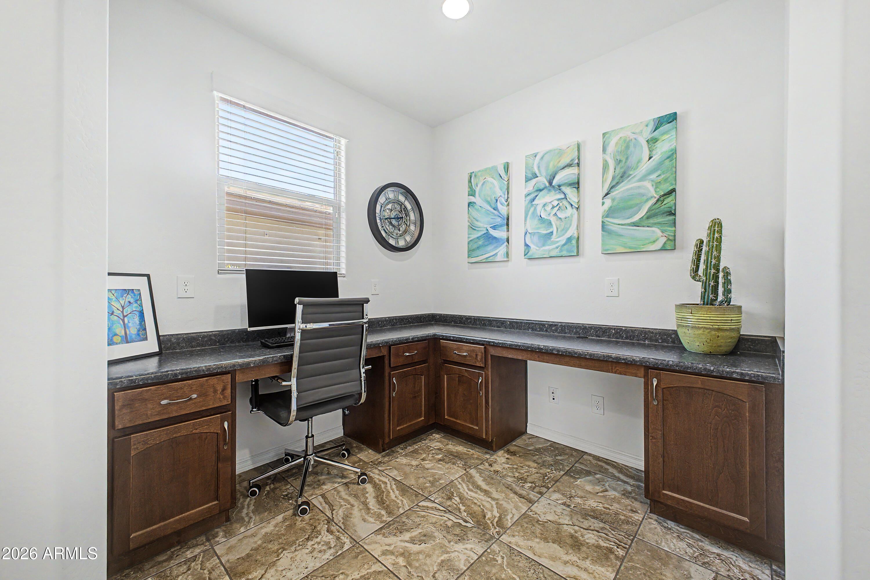 36106 N DESERT TEA Drive