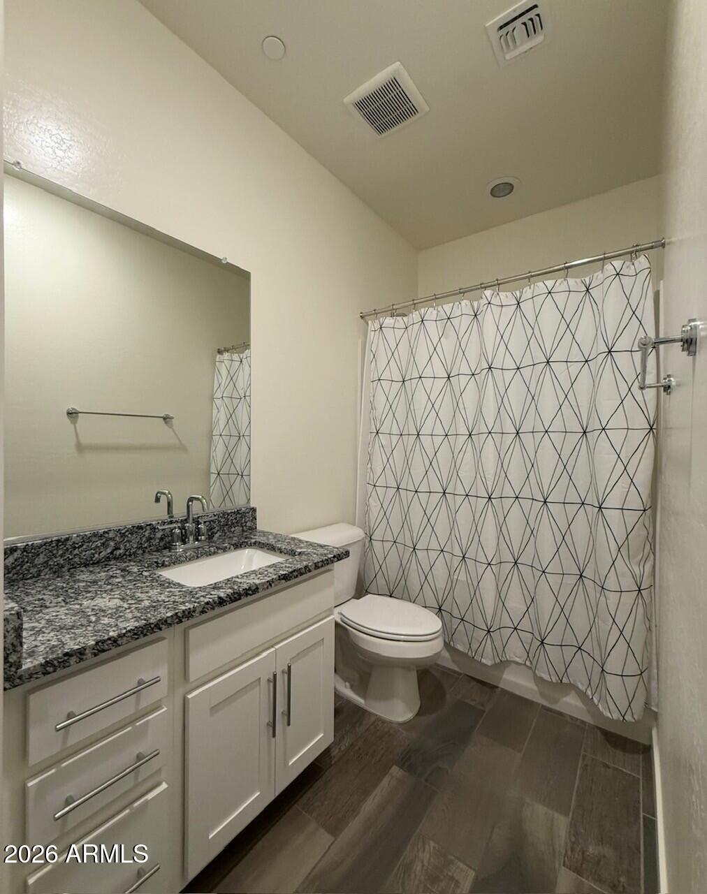 4038 E Erie Street 104