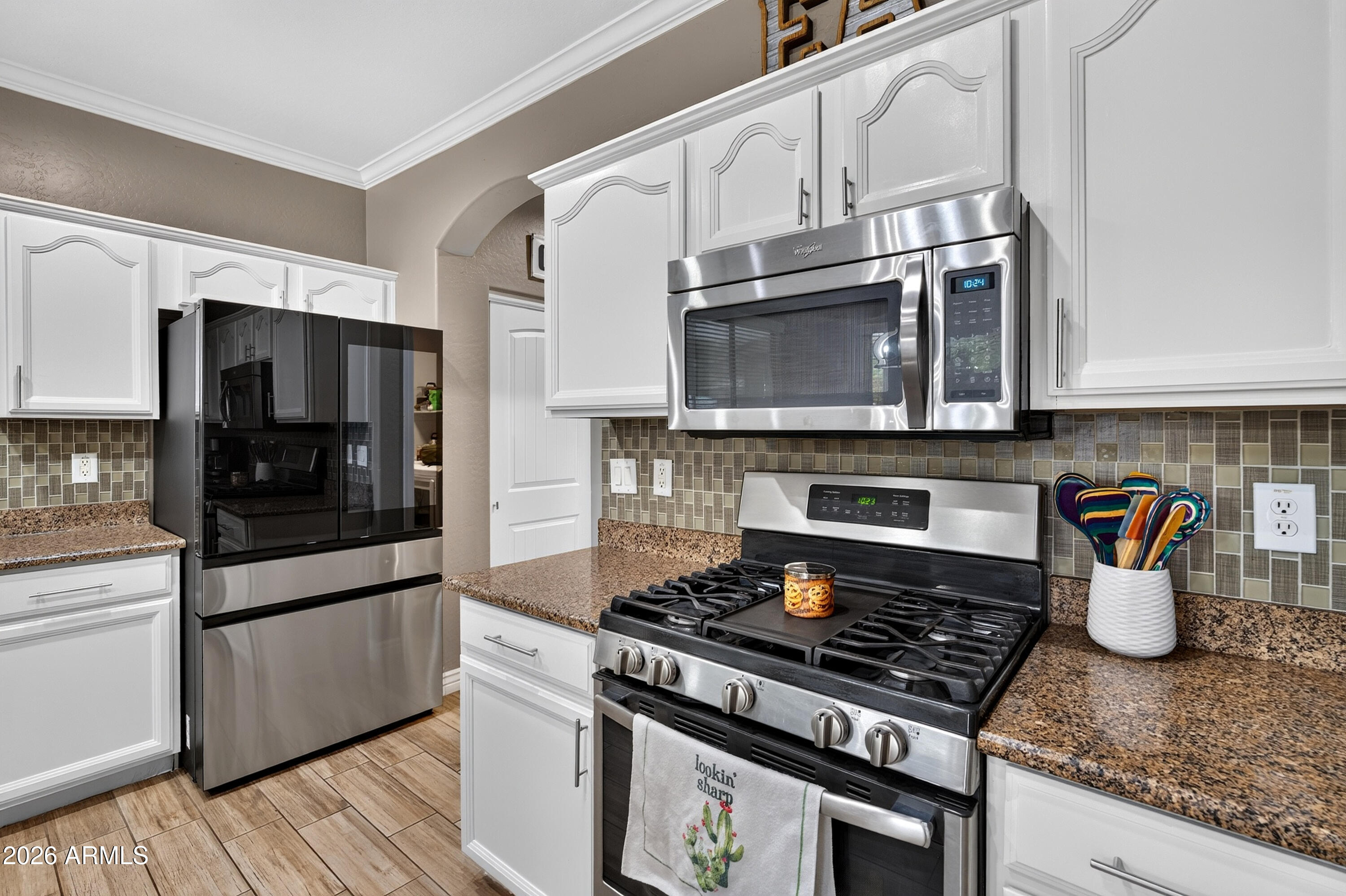 879 W HOLSTEIN Trail
