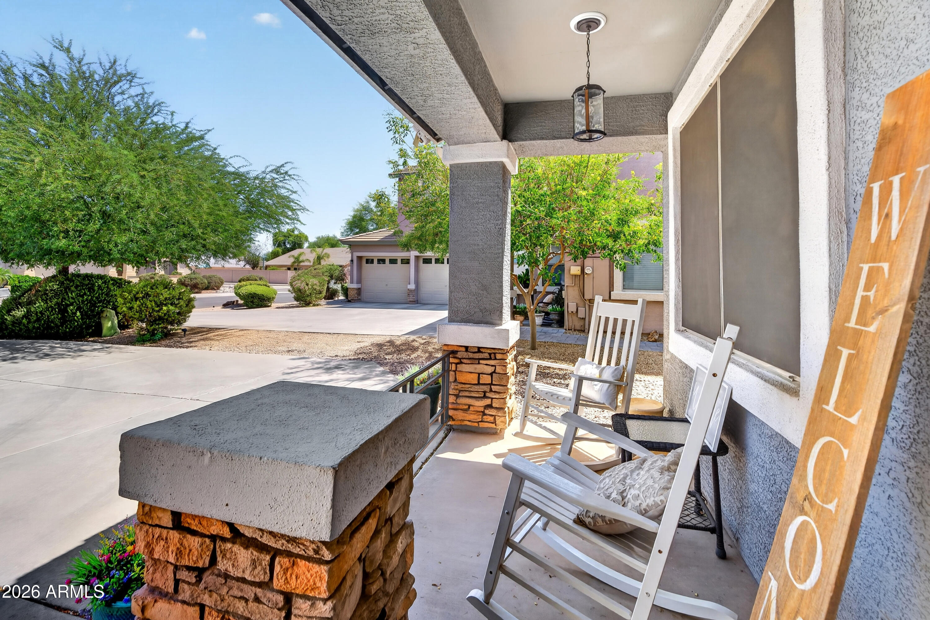 879 W HOLSTEIN Trail