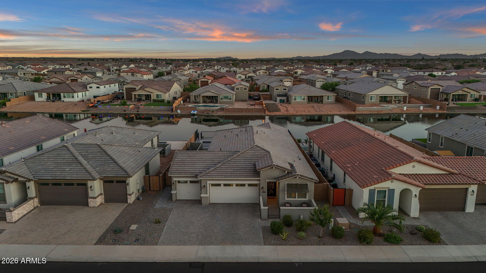 40425 W Agave Road